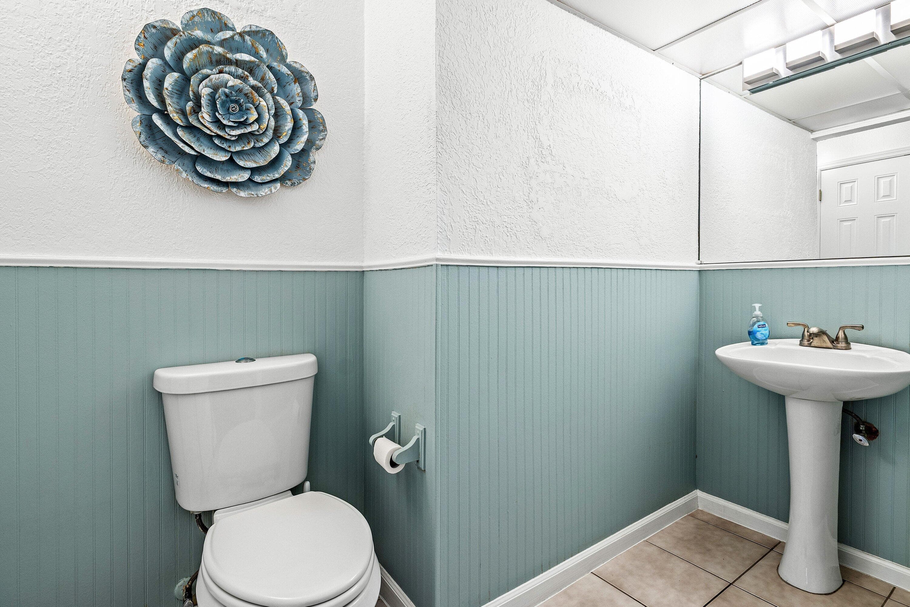 138 N Swinton Avenue, Delray Beach, FL 33444 25