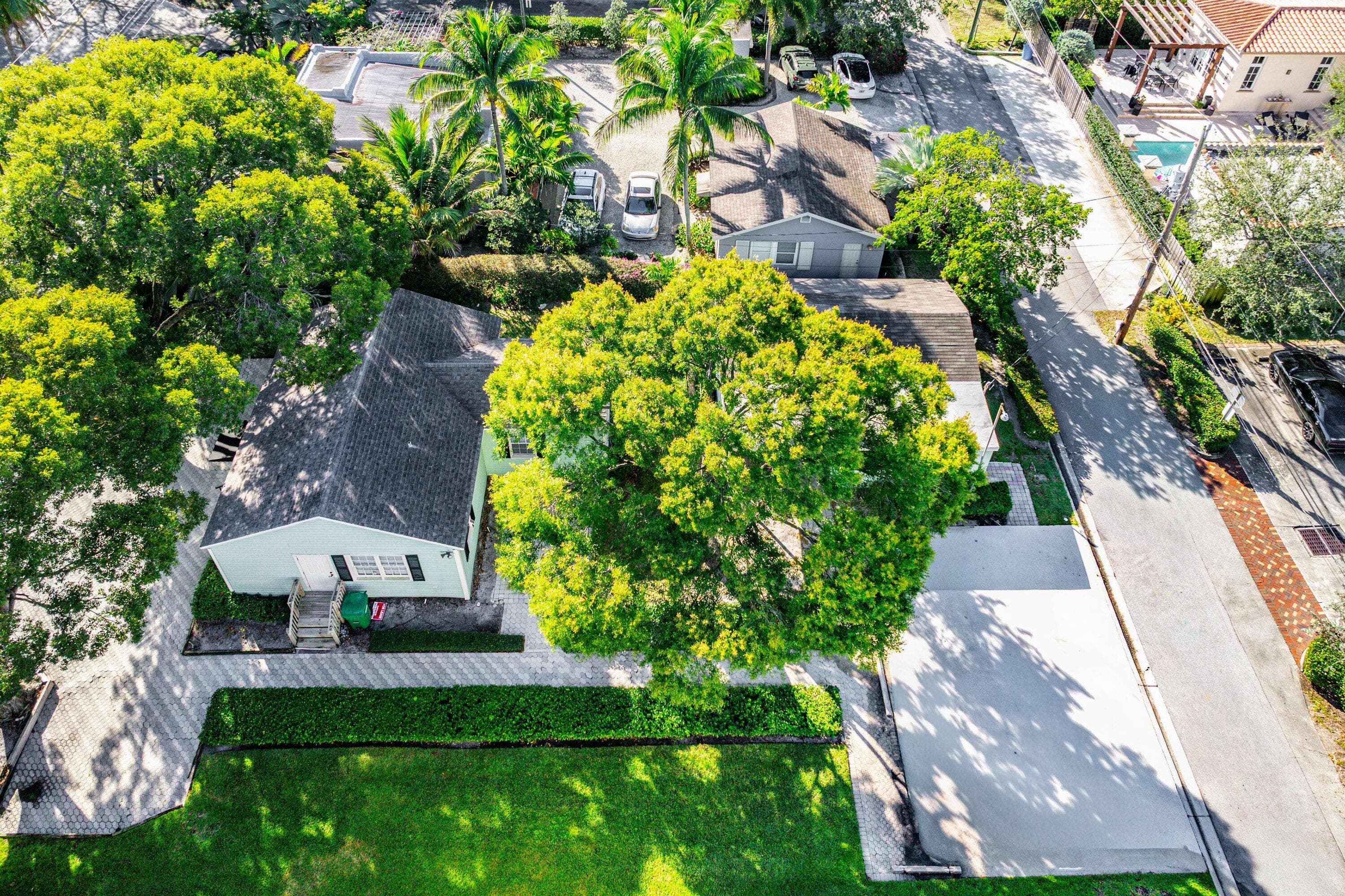 138 N Swinton Avenue, Delray Beach, FL 33444 26