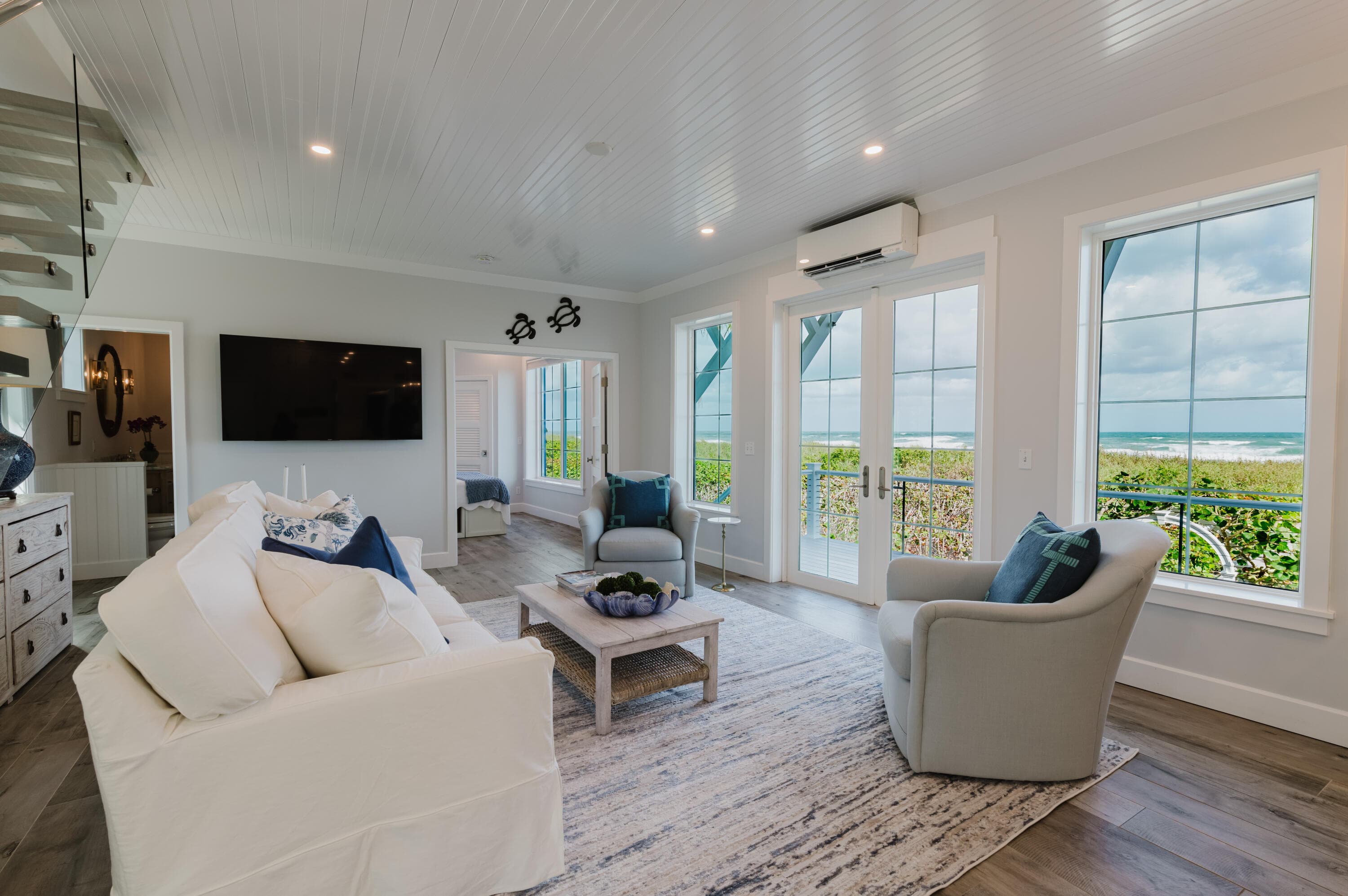 113 N Beach Road, Jupiter Island, FL 33455 10