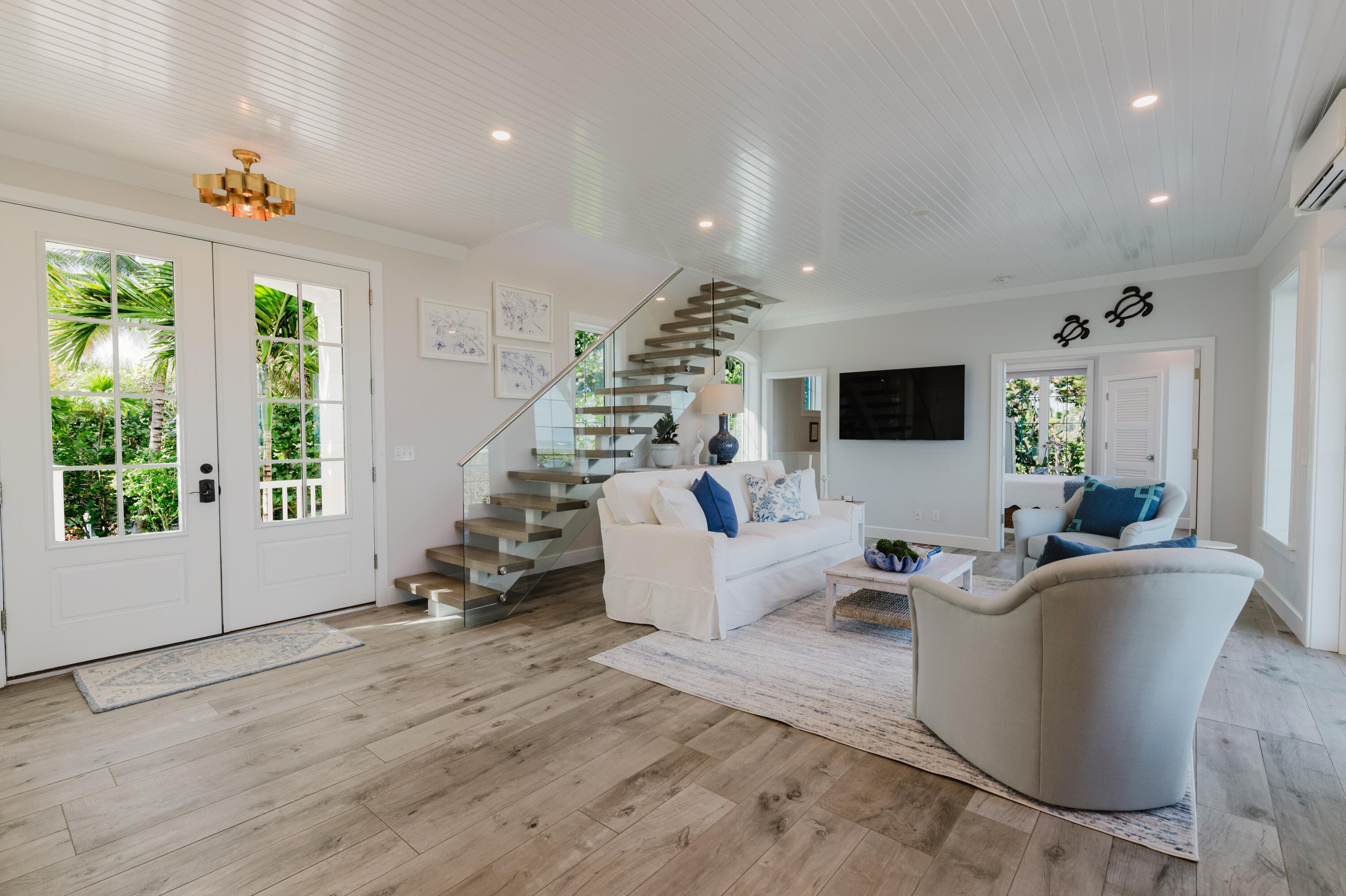 113 N Beach Road, Jupiter Island, FL 33455 11