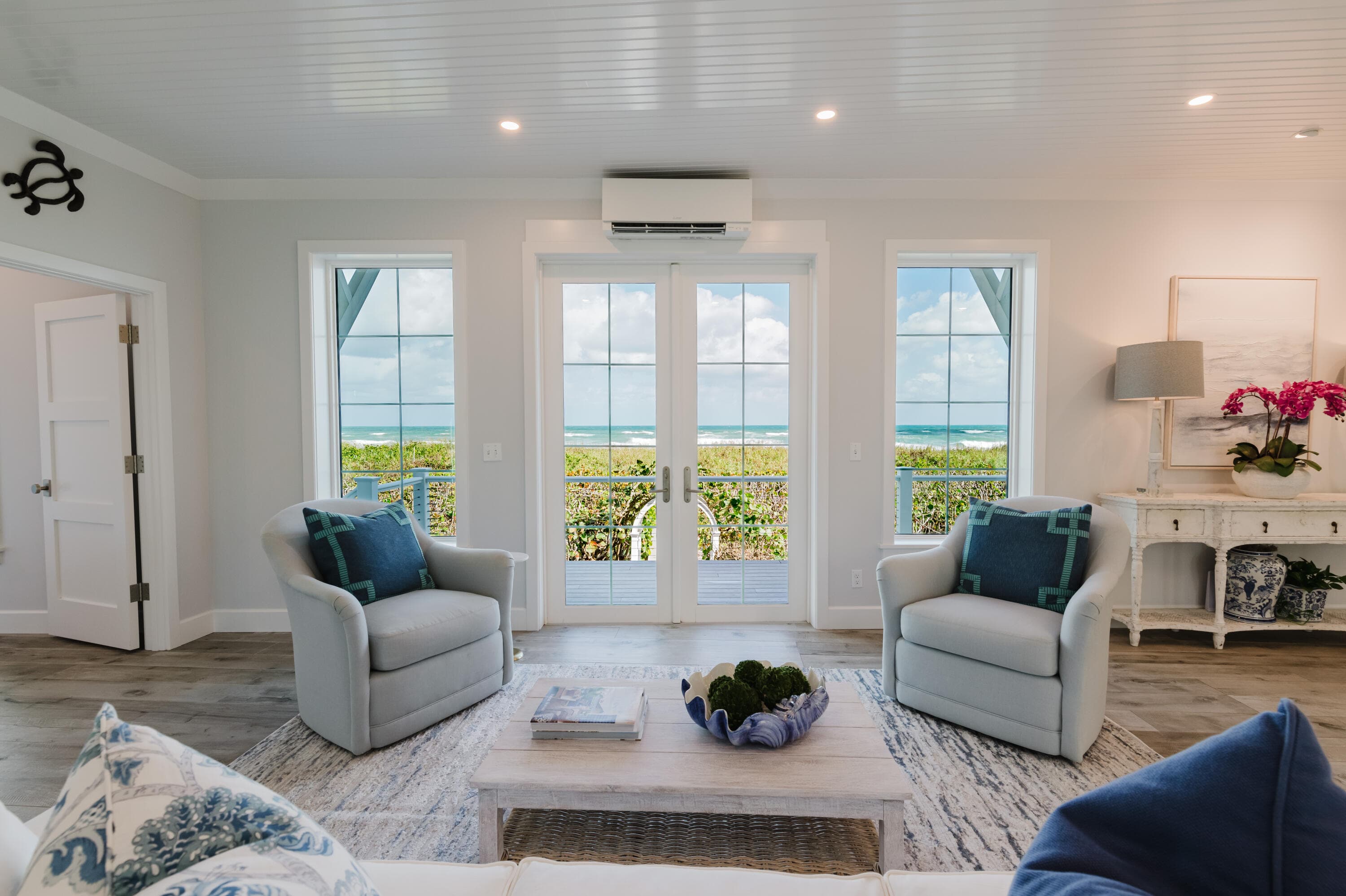 113 N Beach Road, Jupiter Island, FL 33455 15