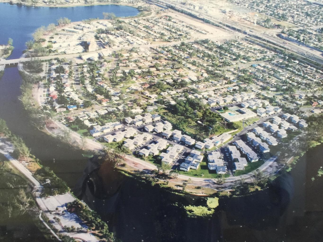 2960 Lake Osborne Drive 209, Lake Worth Beach, FL 33461 4