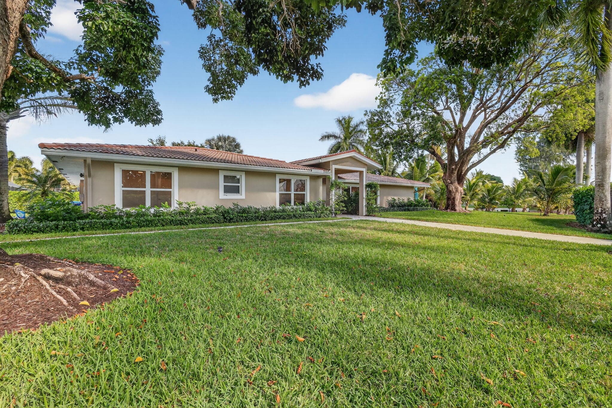 937 SW 34th Court, Boynton Beach, FL 33435 2
