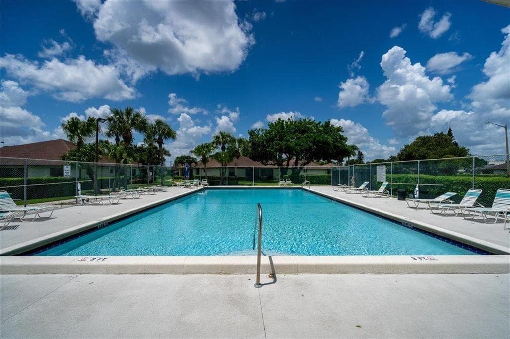 1451 Captains Walk 27a, Fort Pierce, FL 34950 3