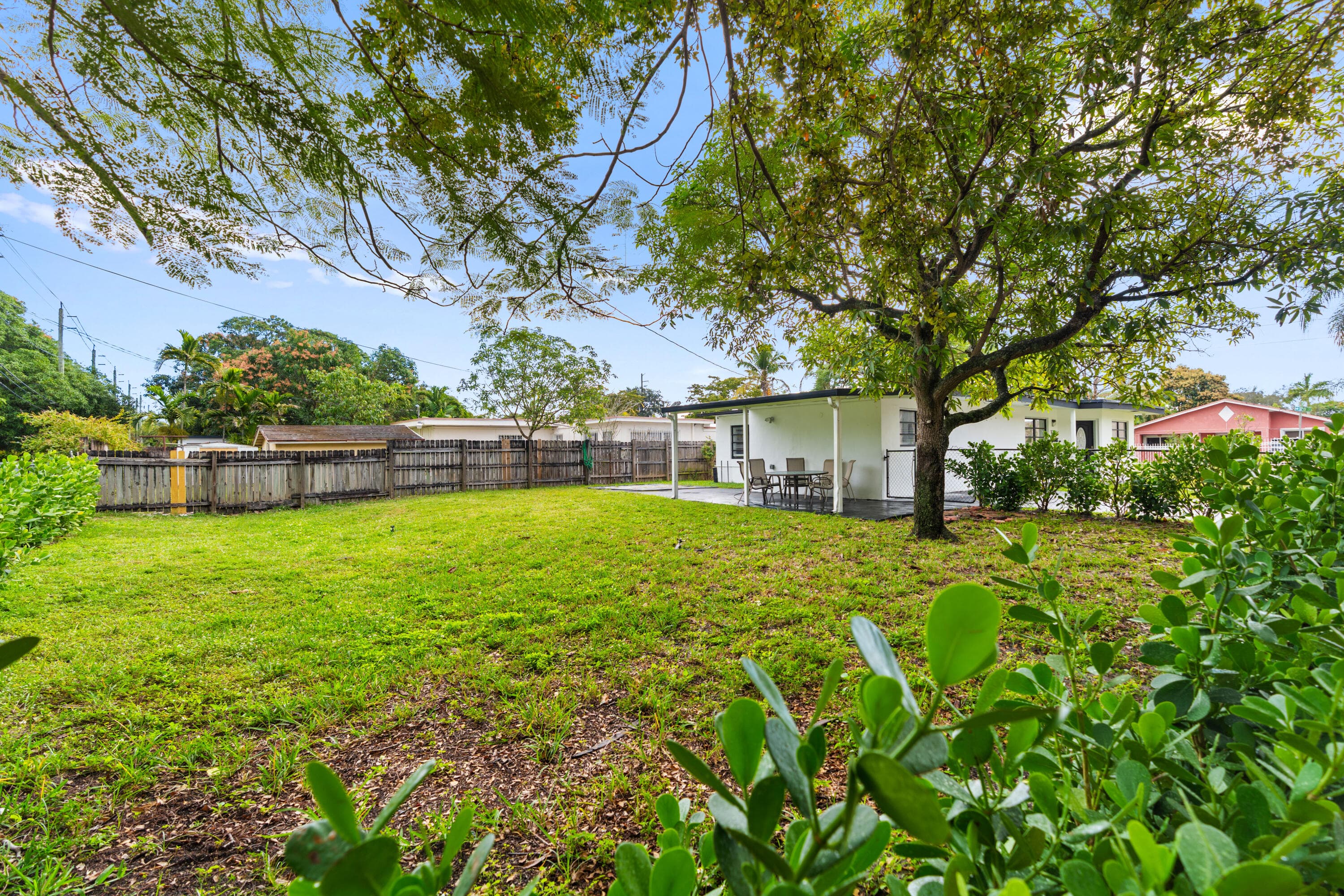 12805 NW 6th Avenue, North Miami, FL 33168 33