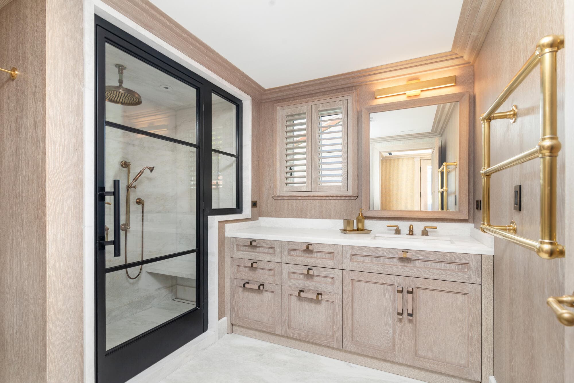 236 Phipps Plaza 201, Palm Beach, FL 33480 15