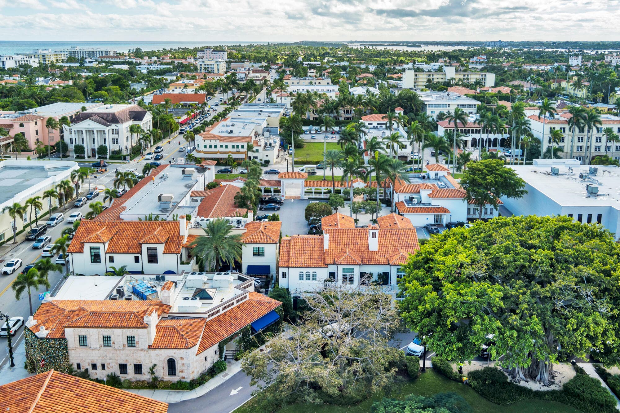 236 Phipps Plaza 201, Palm Beach, FL 33480 20