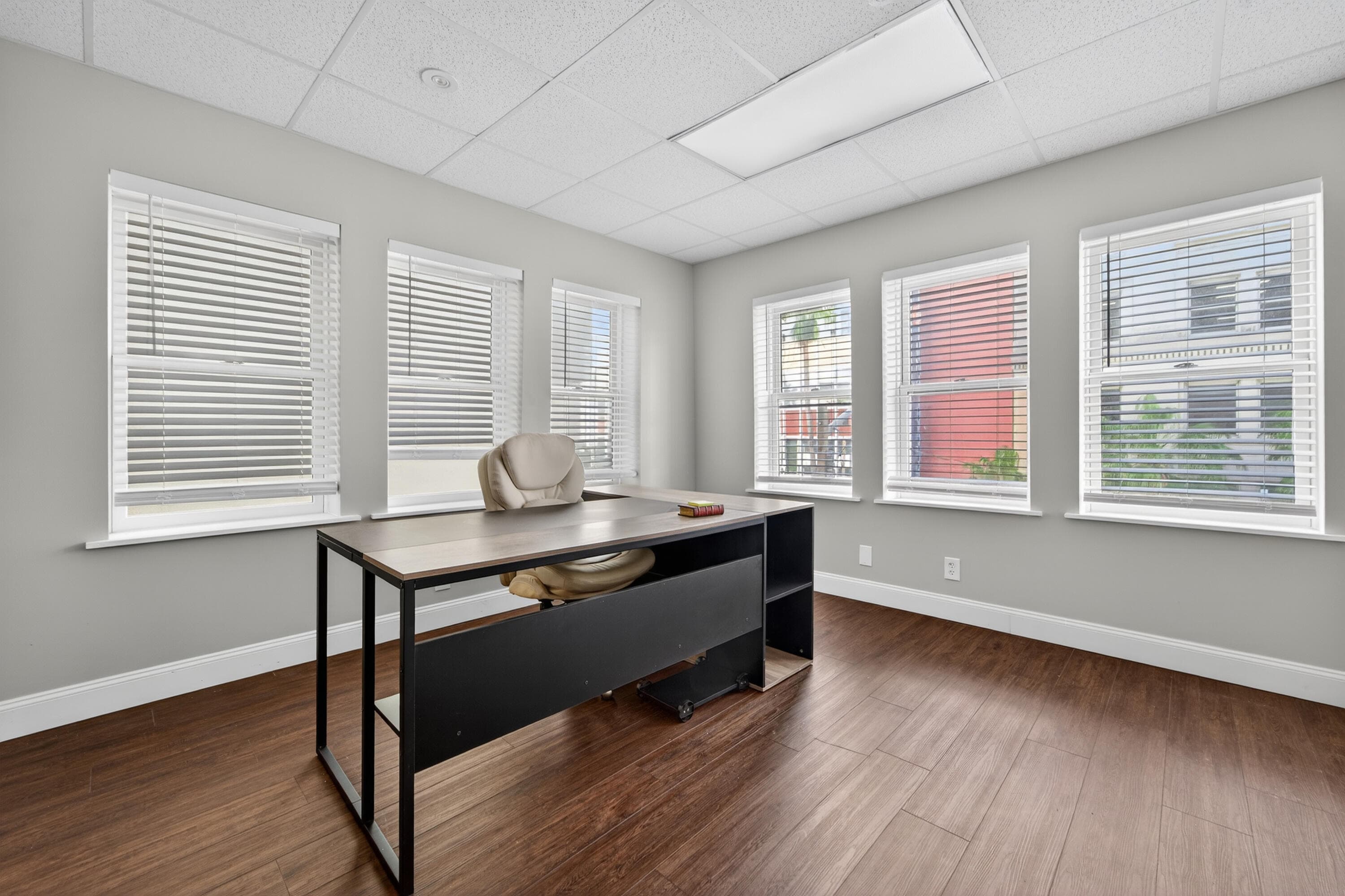 120 S Olive Avenue 303, West Palm Beach, FL 33401 3