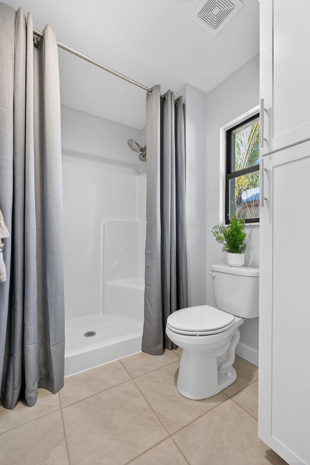 73 Las Casitas Court, Fort Pierce, FL 34951 23