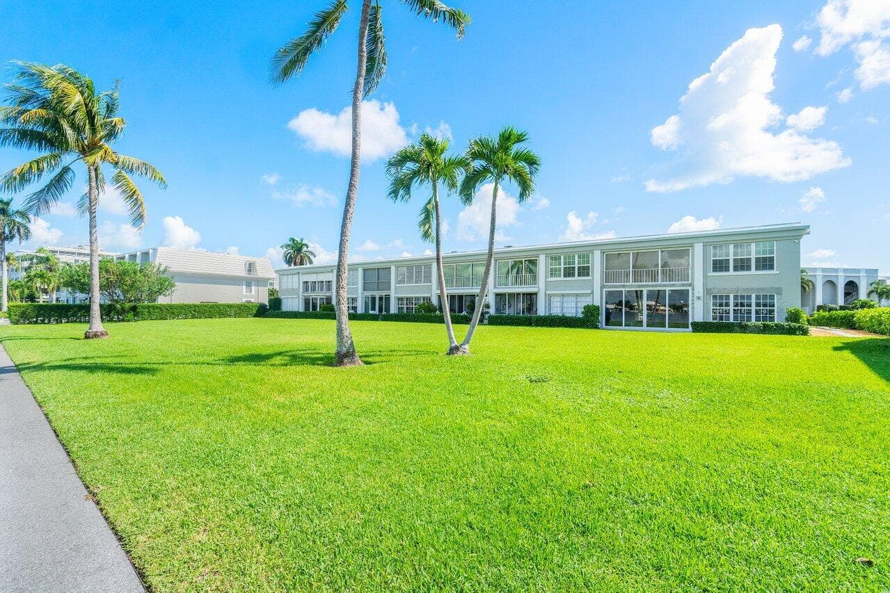 2170 Ibis Isle Road 3, Palm Beach, FL 33480 11