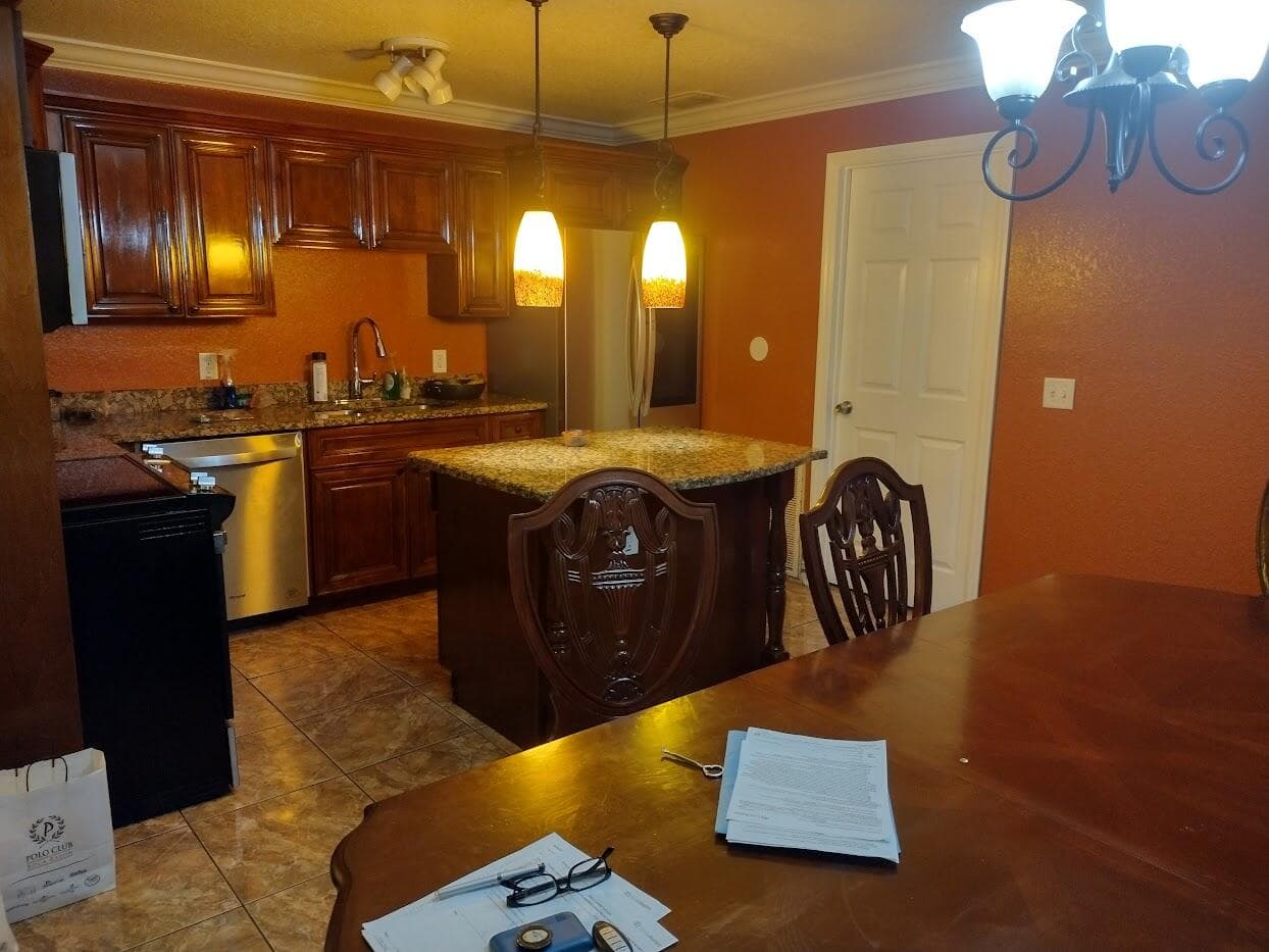 318 N 24th Street, Fort Pierce, FL 34950 4