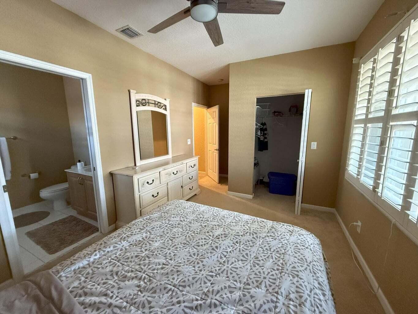 328 W Coral Trace Circle, Delray Beach, FL 33445 34