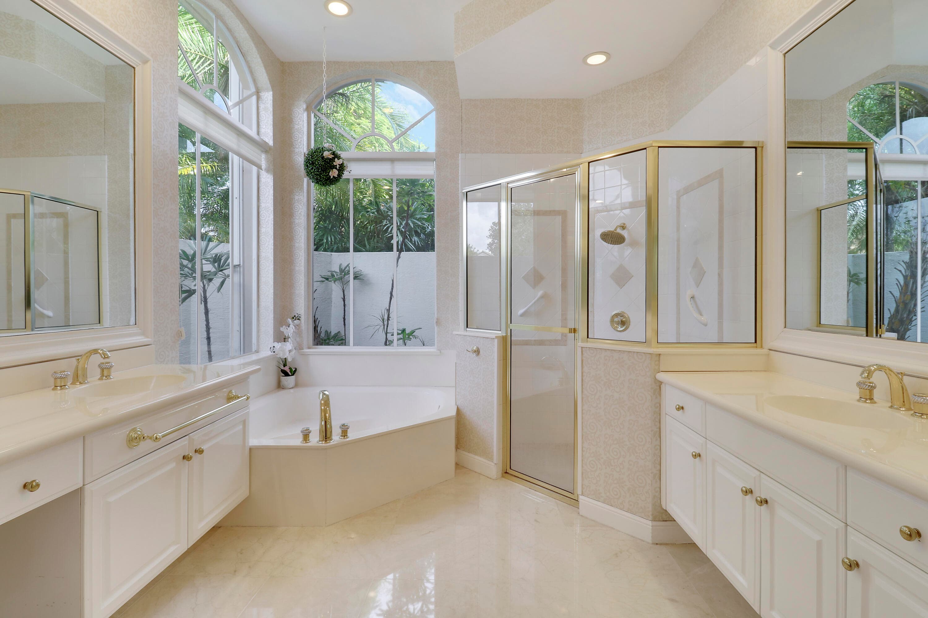 8216 Cypress Point Road, West Palm Beach, FL 33412 11