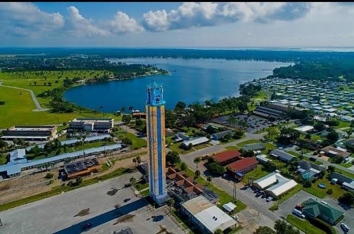 450 Kemper Avenue, Lake Placid, FL 33852 6