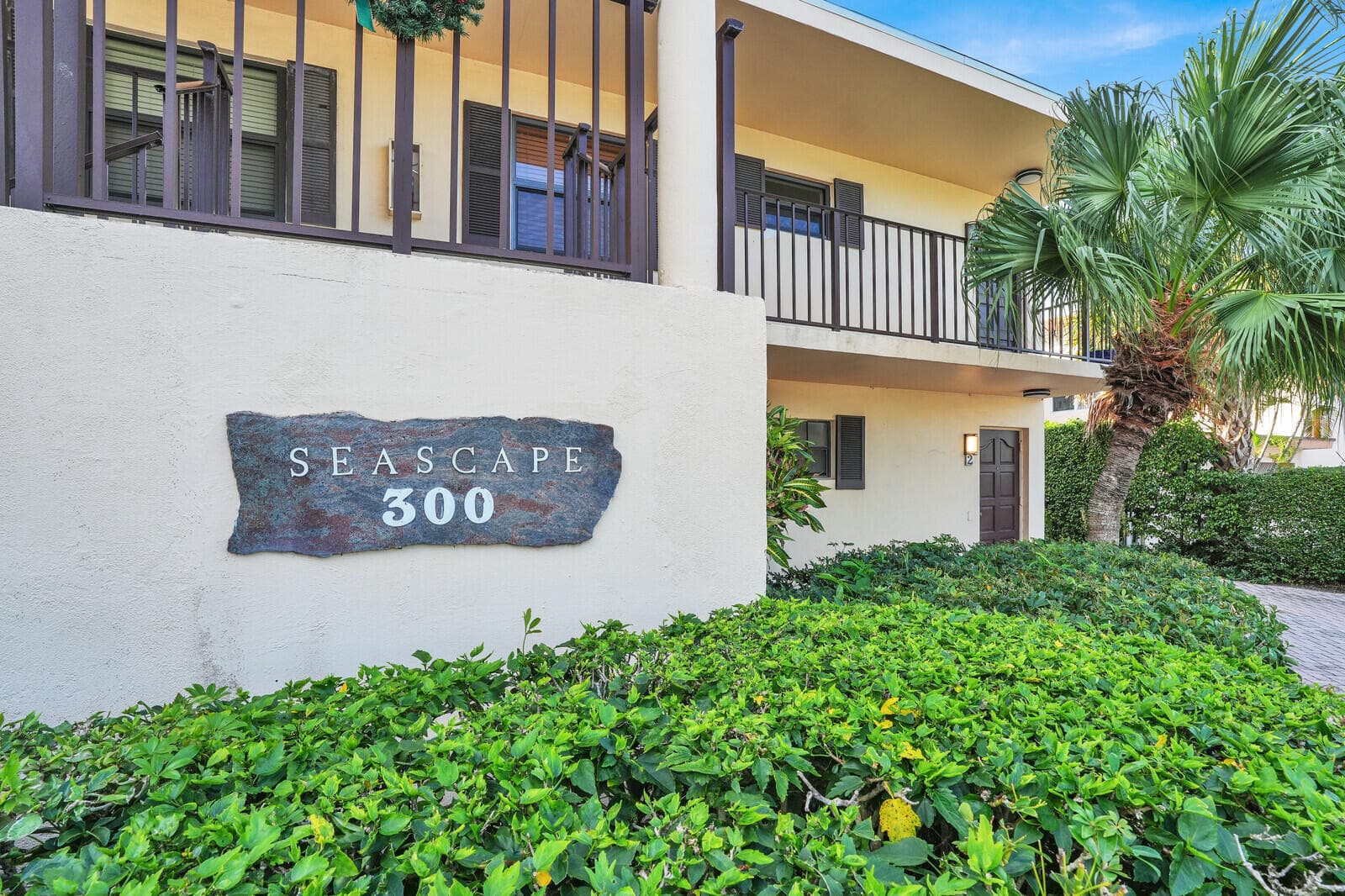 300 Inlet Way 2, Palm Beach Shores, FL 33404 3