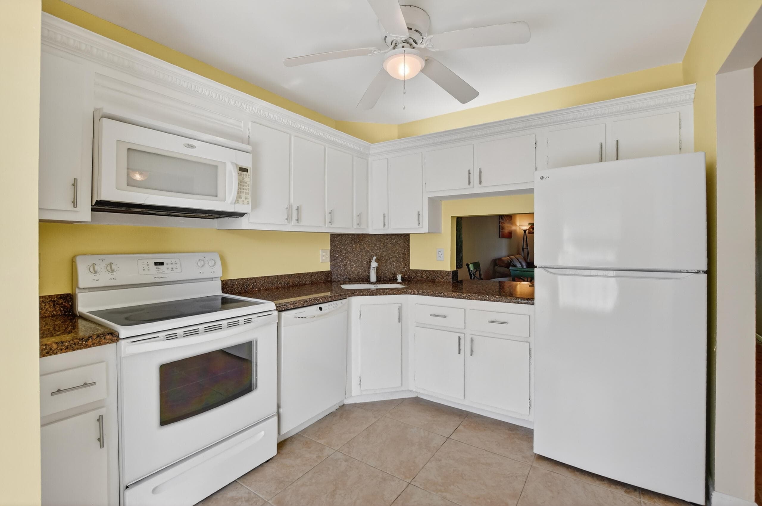 265 SE 10th Street 11c, Deerfield Beach, FL 33441 16