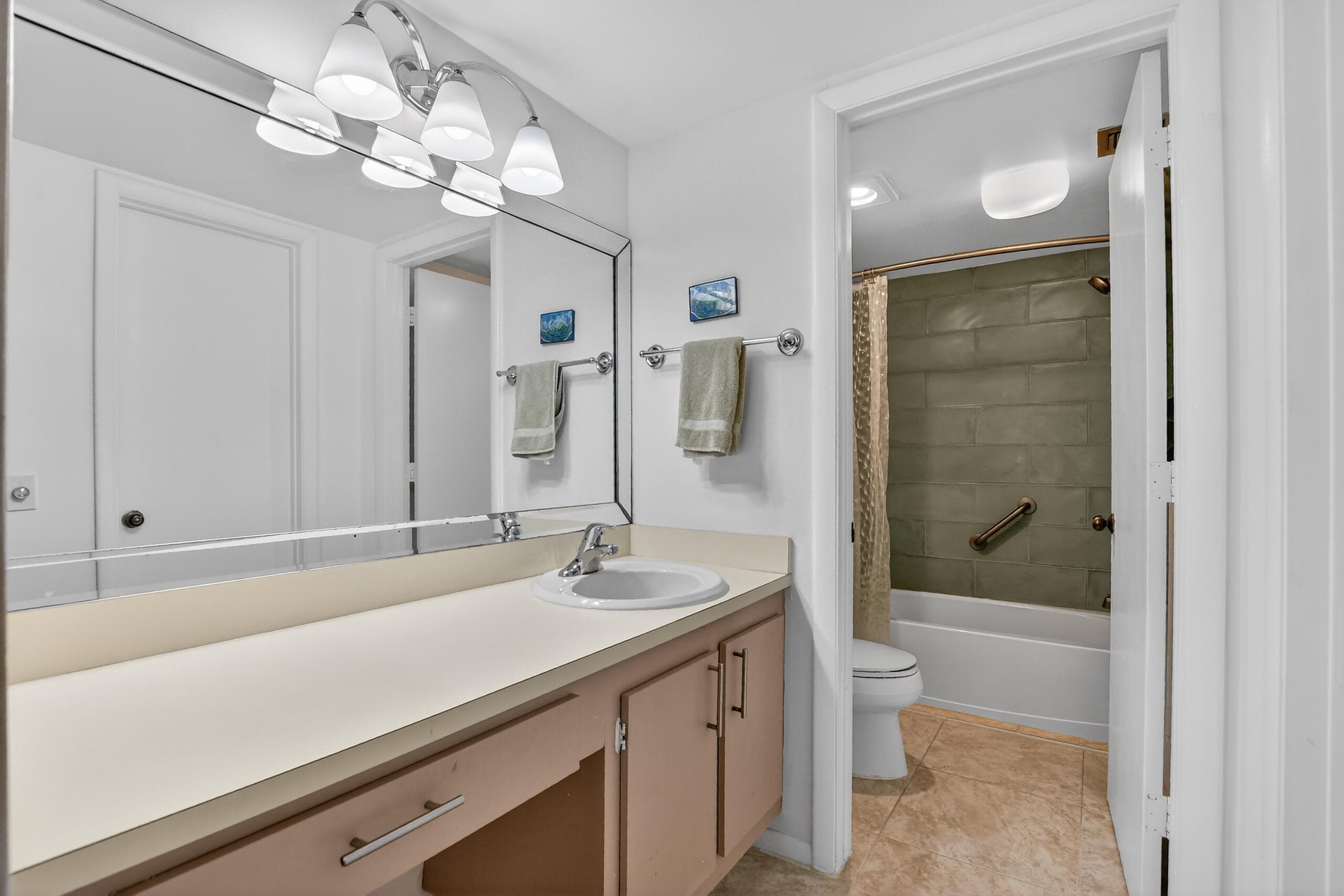 265 SE 10th Street 11c, Deerfield Beach, FL 33441 22