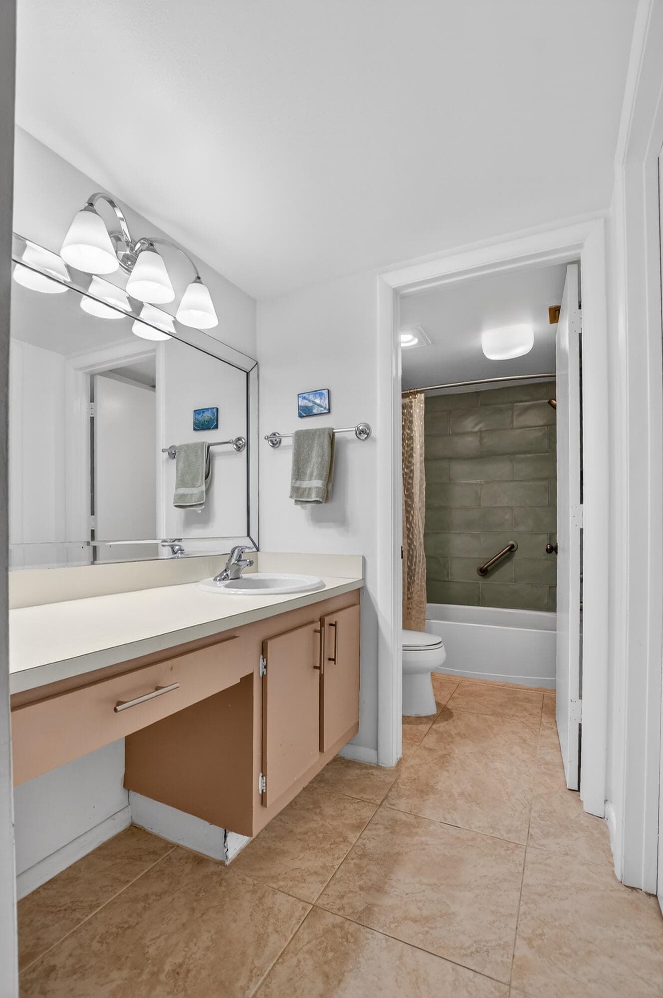 265 SE 10th Street 11c, Deerfield Beach, FL 33441 23
