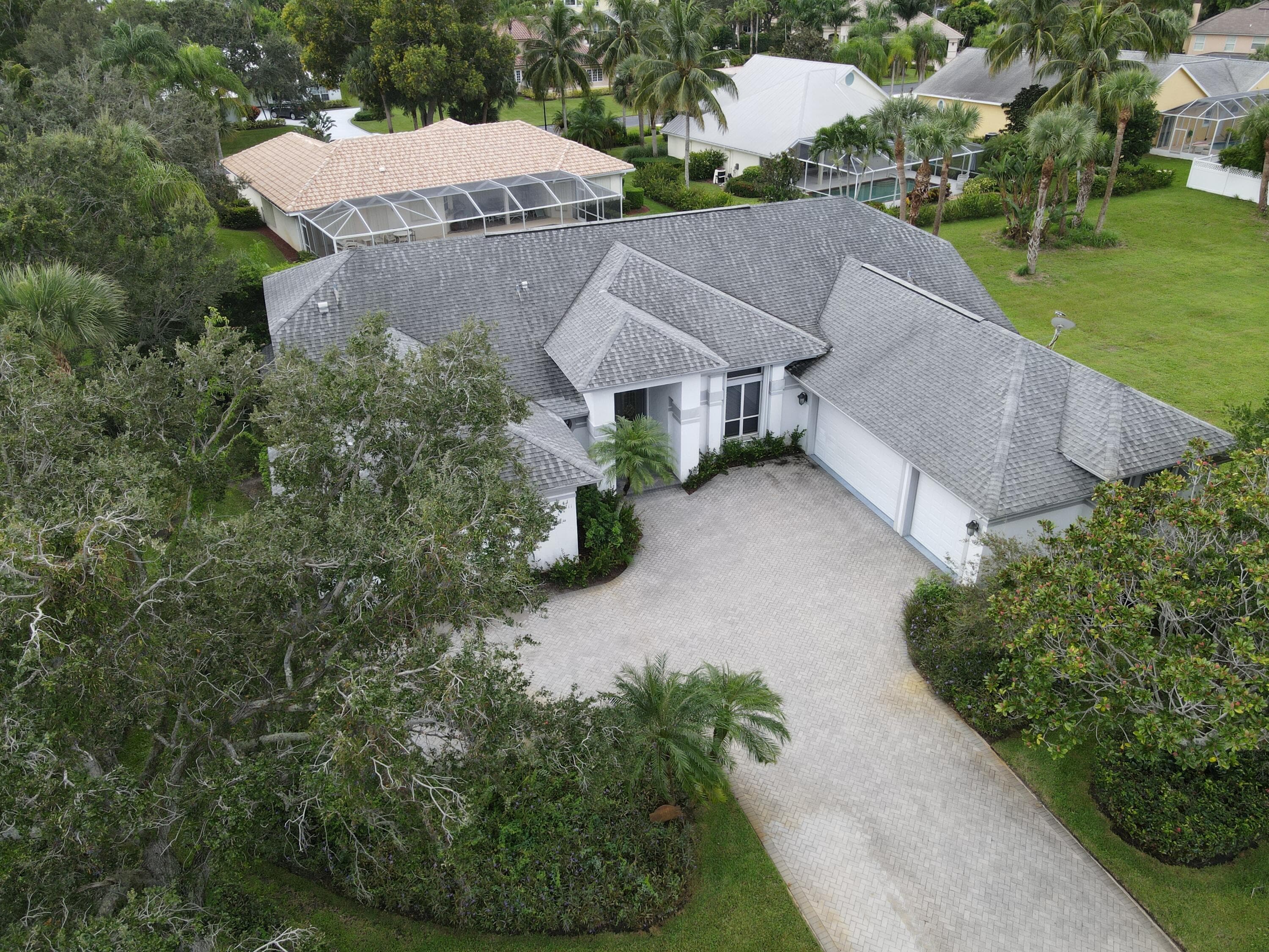 1111 SE Westchester Drive, Port St. Lucie, FL 34952 2