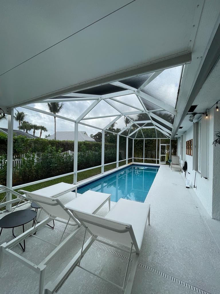 1111 SE Westchester Drive, Port St. Lucie, FL 34952 30