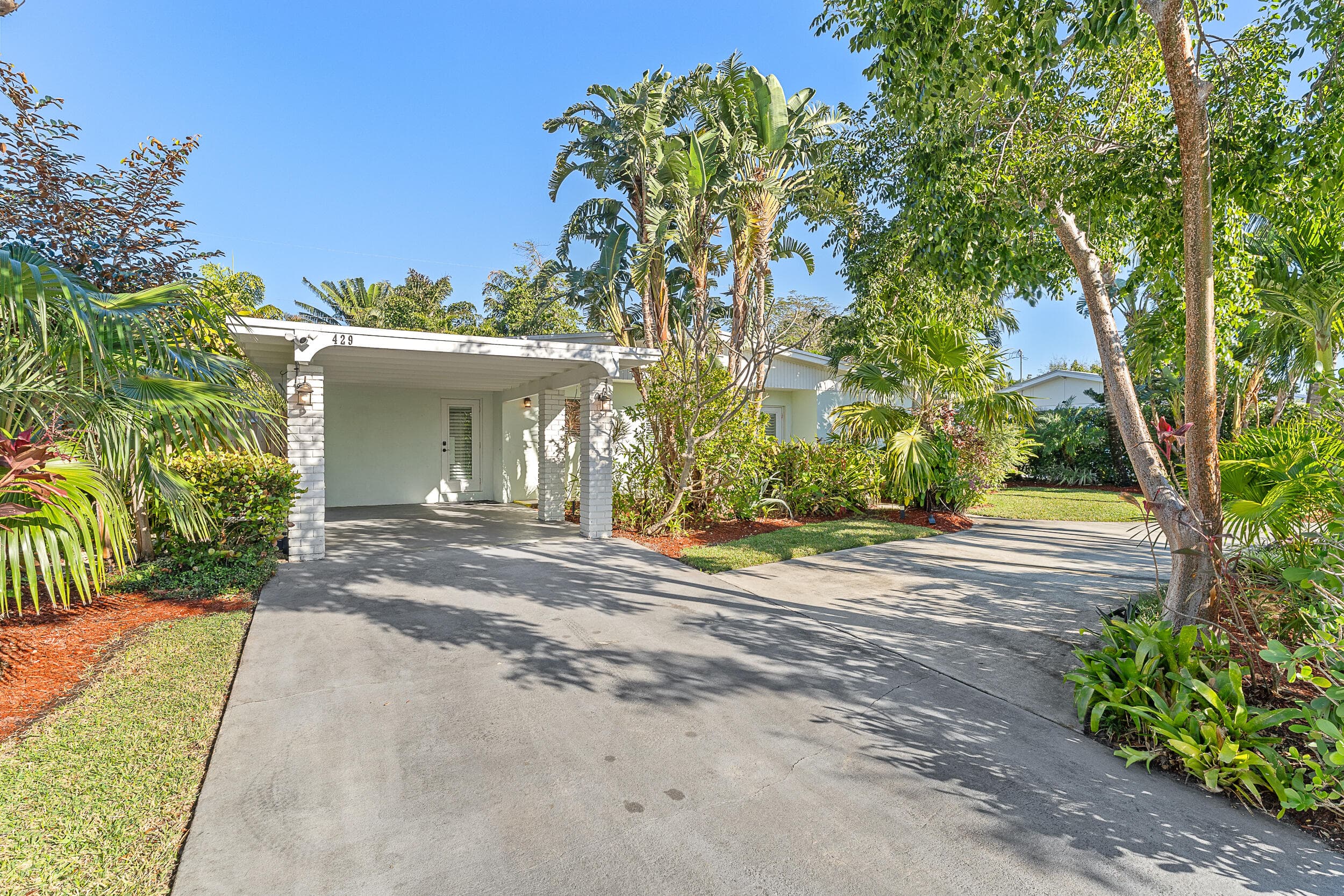429 Inlet Road, North Palm Beach, FL 33408 29