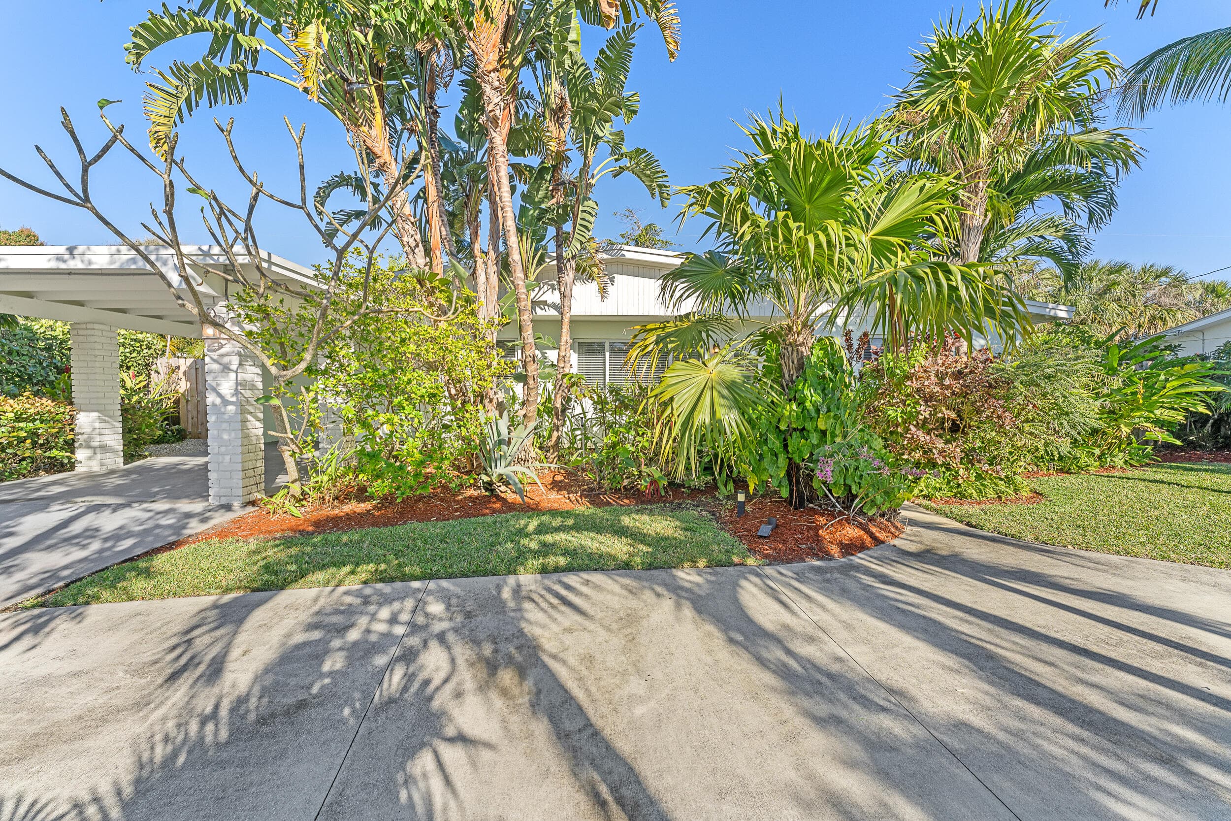 429 Inlet Road, North Palm Beach, FL 33408 30
