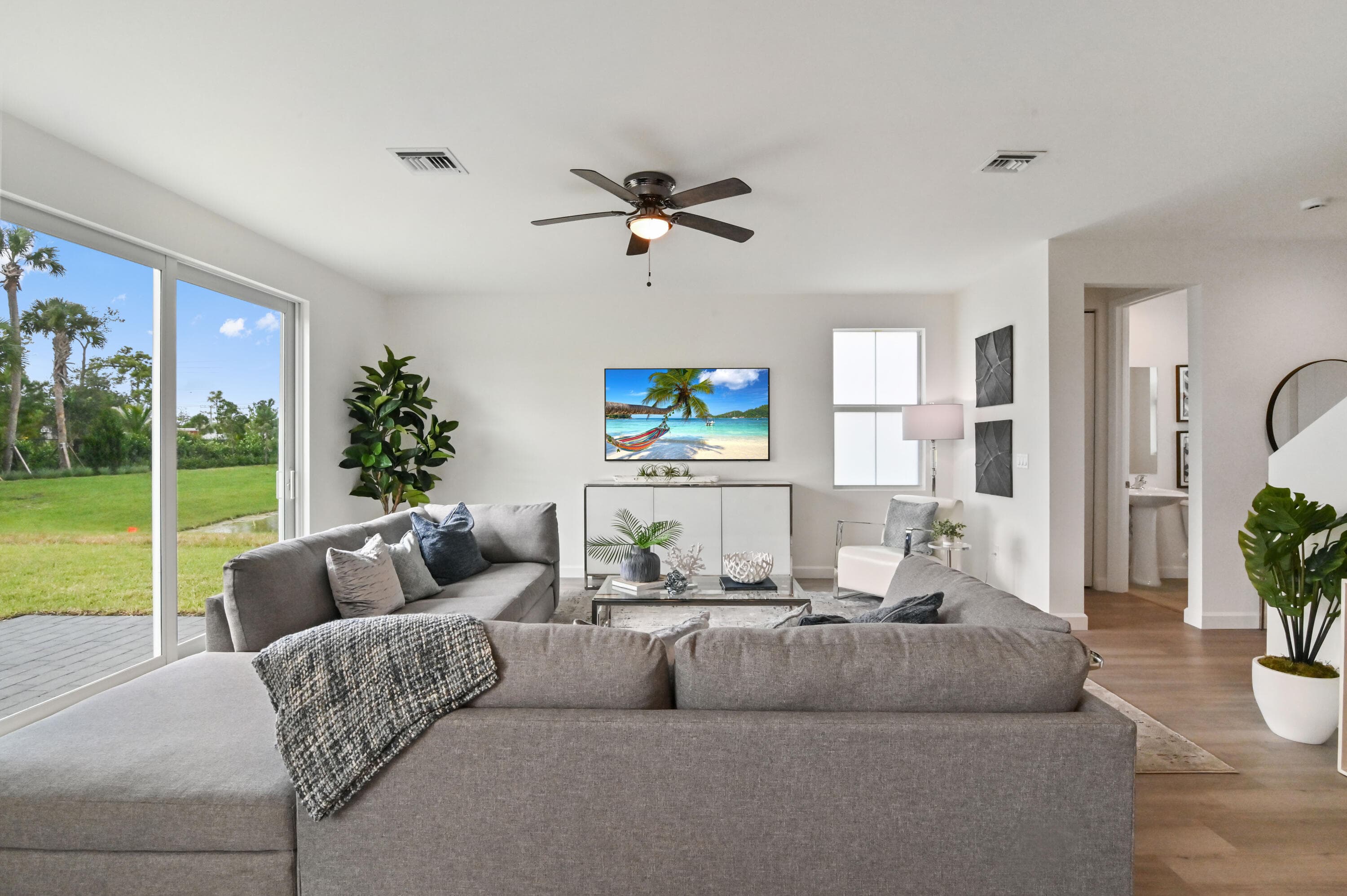 6383 Tenor Drive, West Palm Beach, FL 33413 11