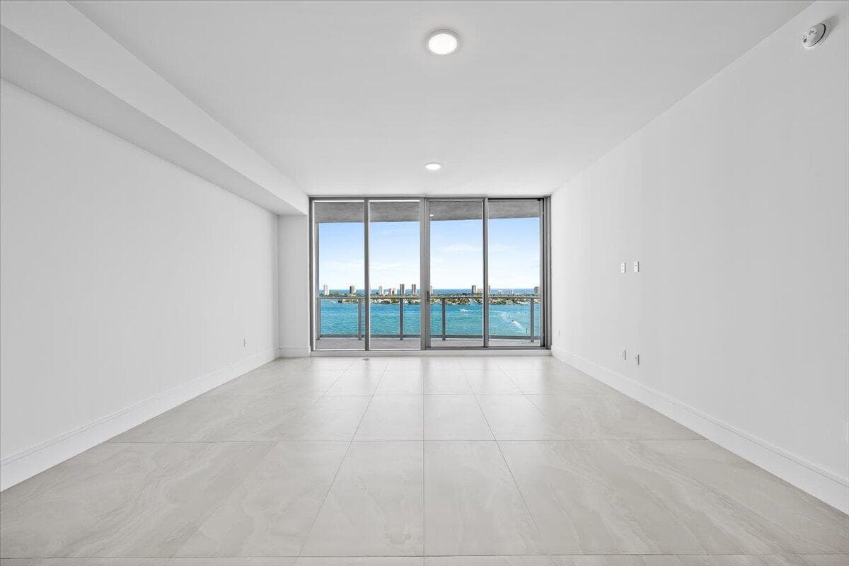 220 Lake Shore Drive 1706, Lake Park, FL 33403 6