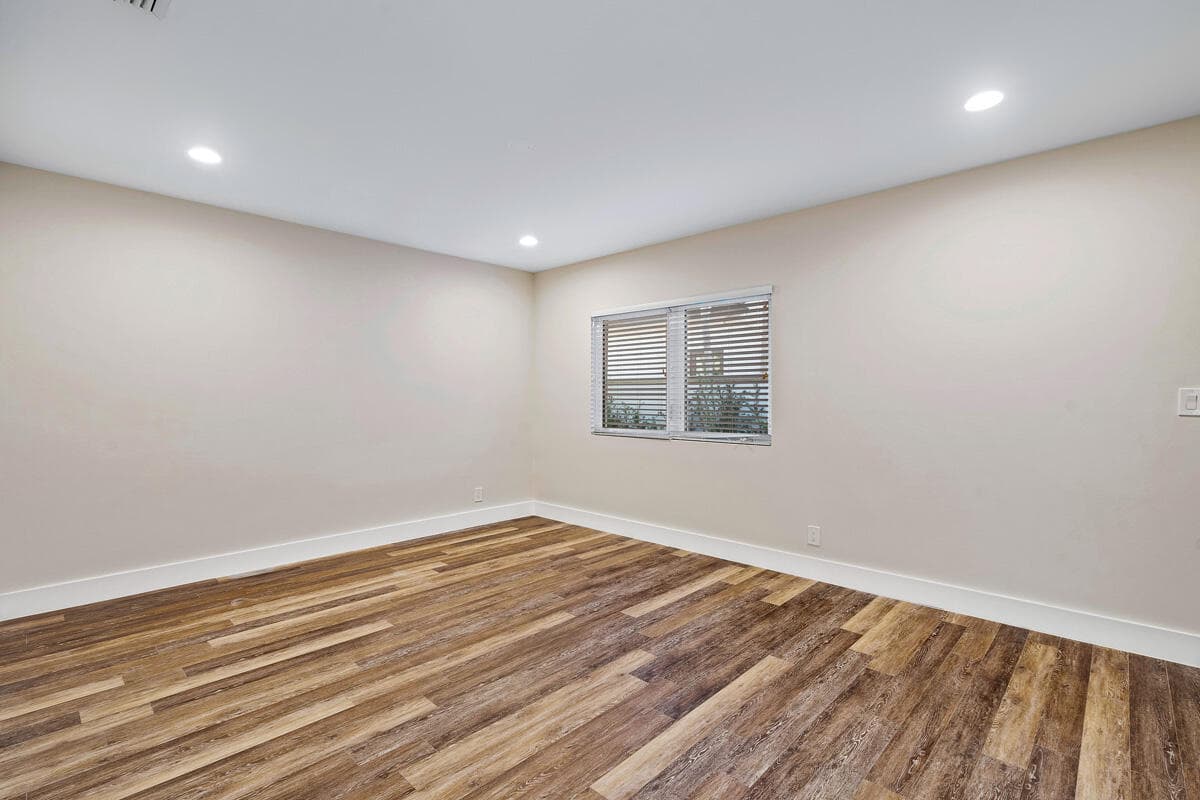 533 E Alexander Palm Road, Boca Raton, FL 33432 34