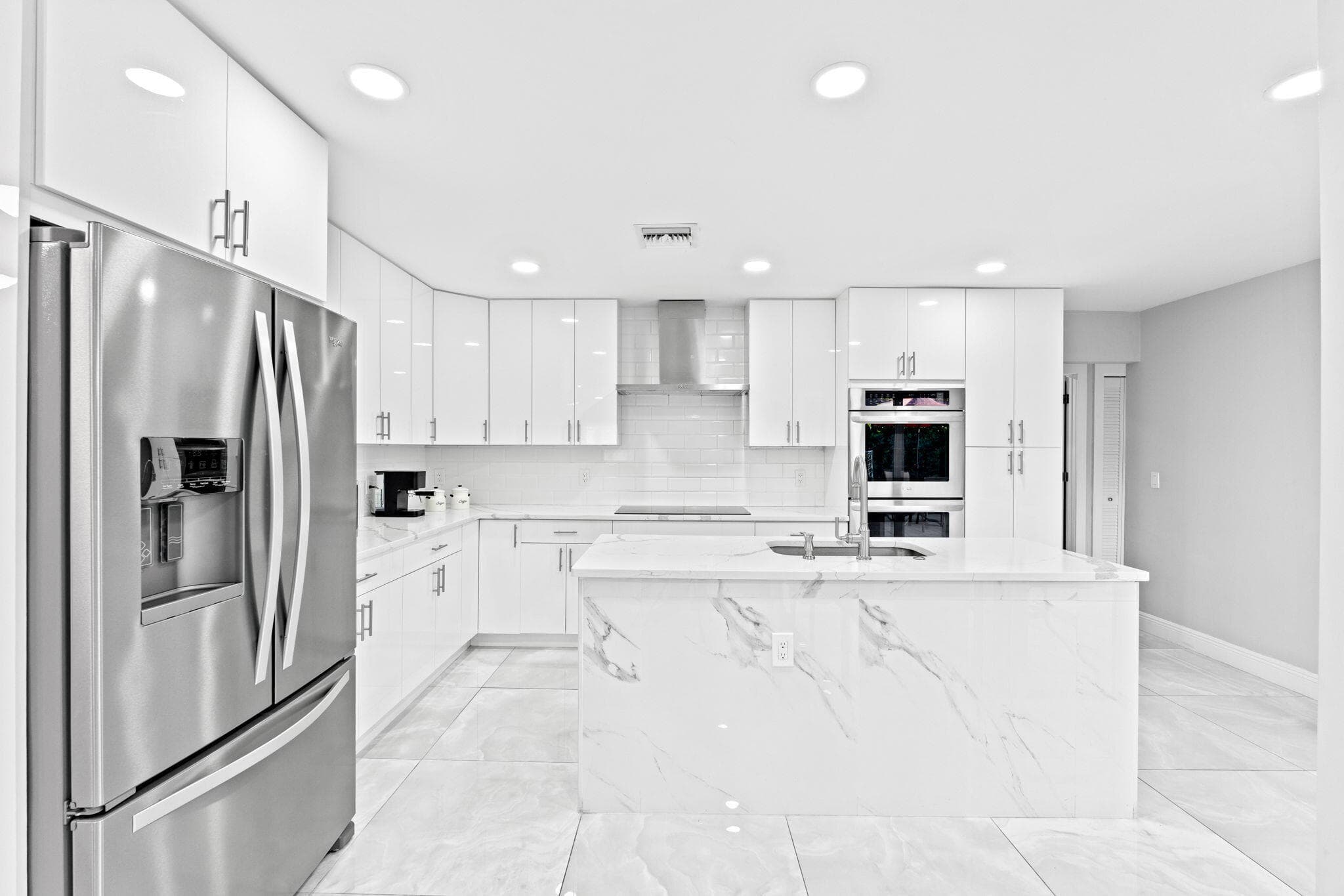 12293 Old Country Road S, Wellington, FL 33414 8
