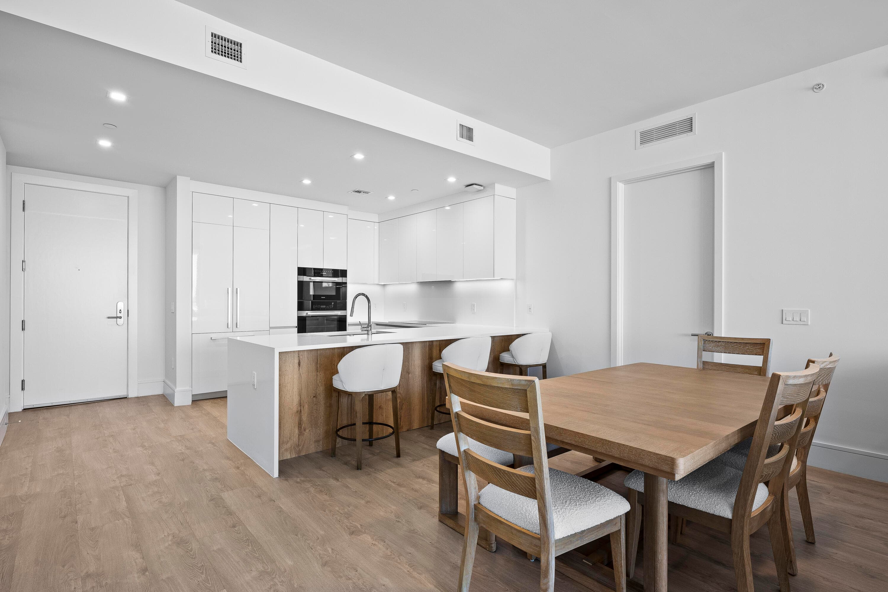 220 Lake Shore Drive 1413, Lake Park, FL 33403 8