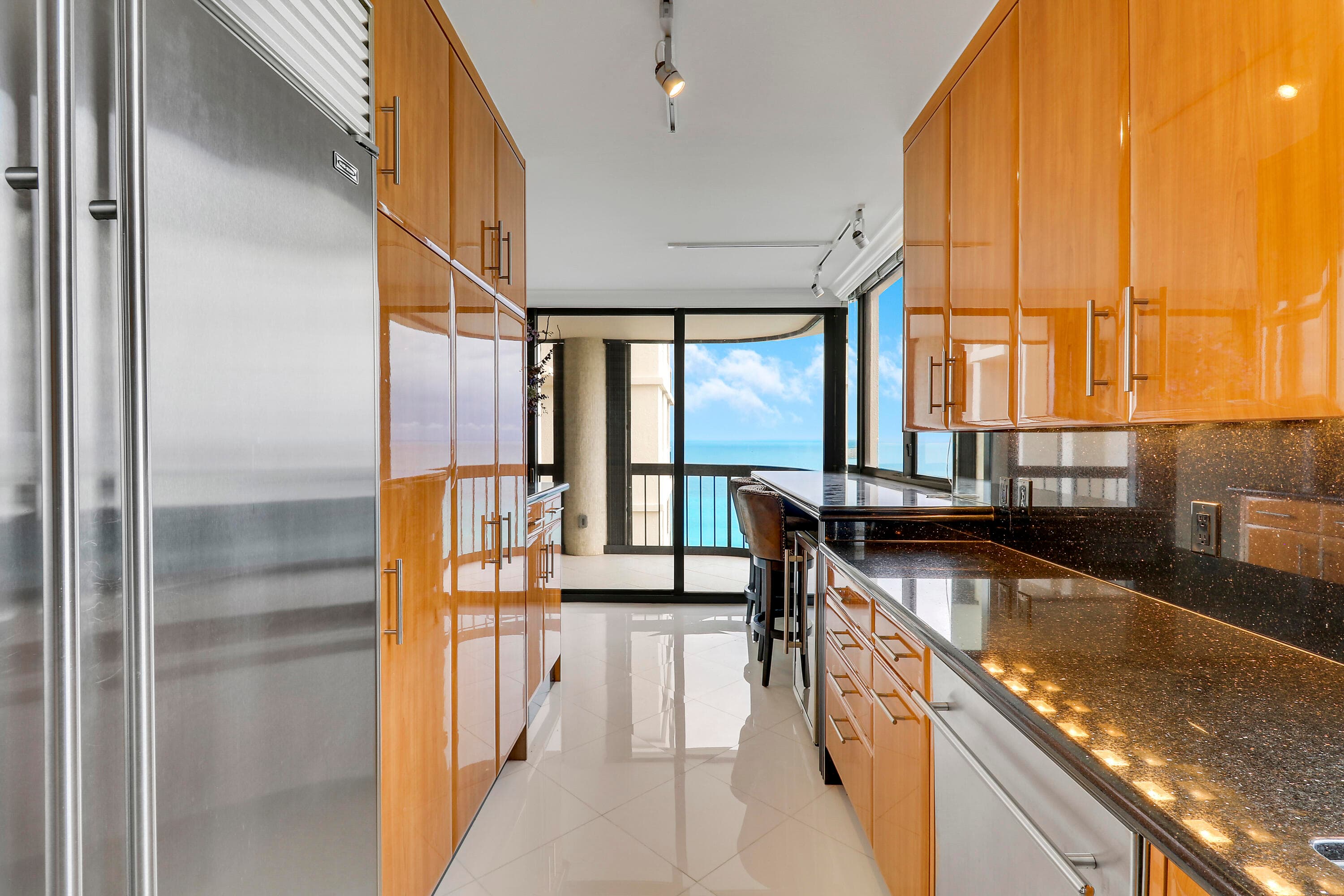 5380 N Ocean Drive 20b, Singer Island, FL 33404 8