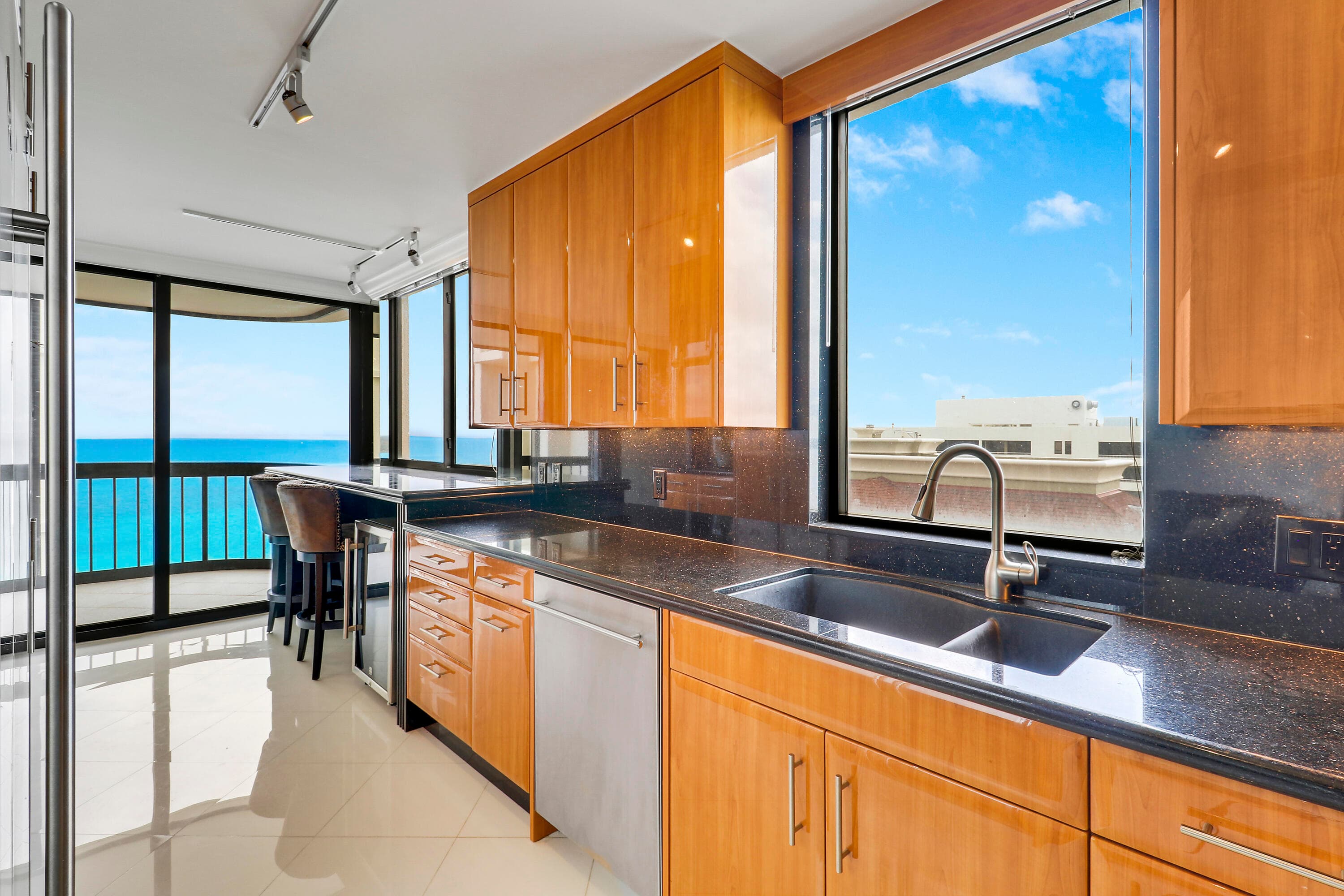 5380 N Ocean Drive 20b, Singer Island, FL 33404 9