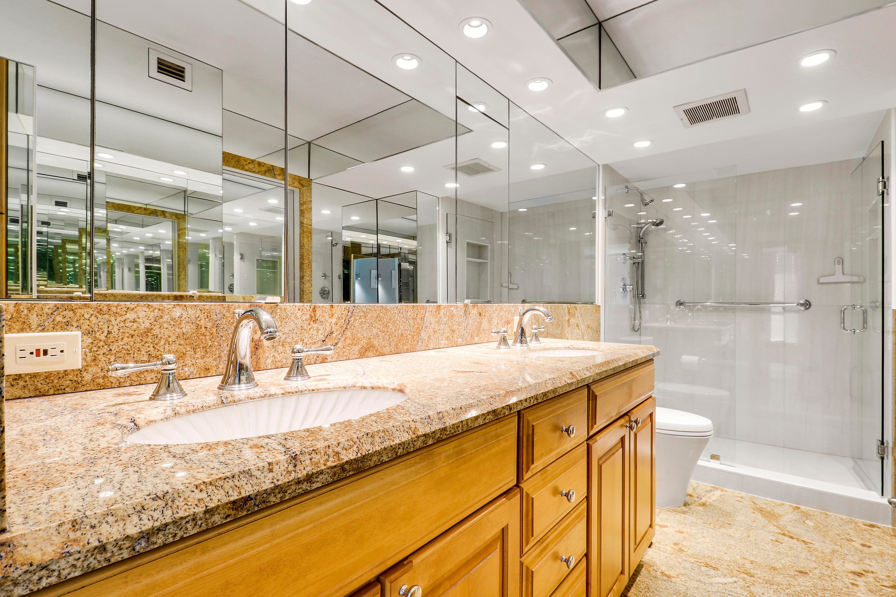 5380 N Ocean Drive 20b, Singer Island, FL 33404 27