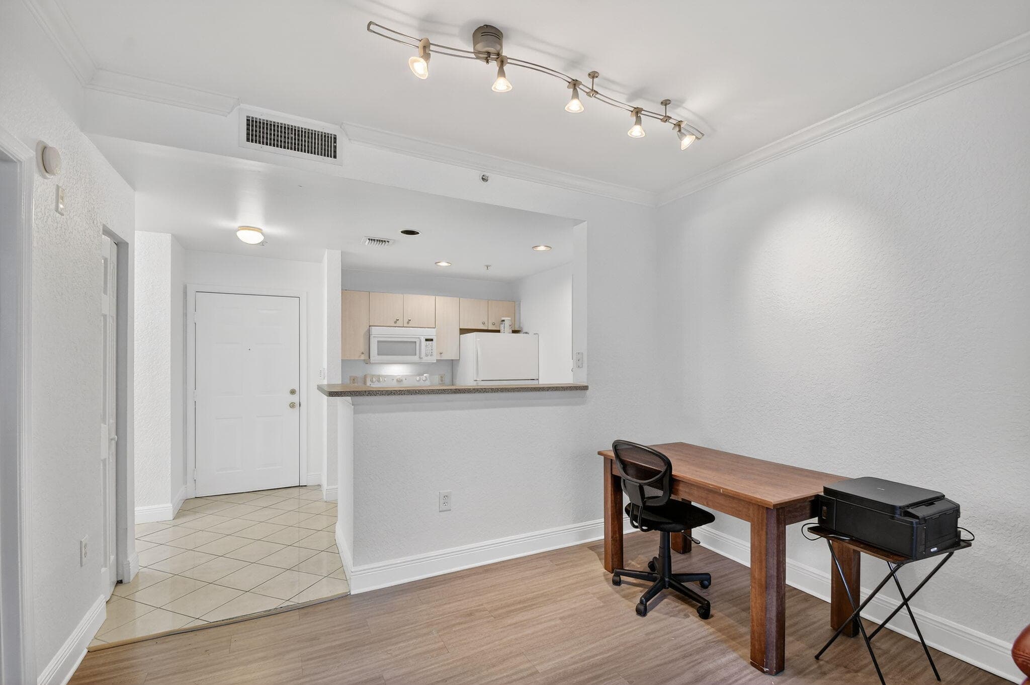1805 N Flagler Drive 115, West Palm Beach, FL 33407 5