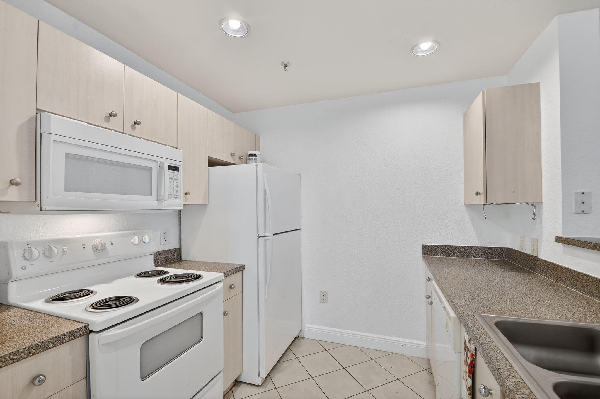 1805 N Flagler Drive 115, West Palm Beach, FL 33407 8