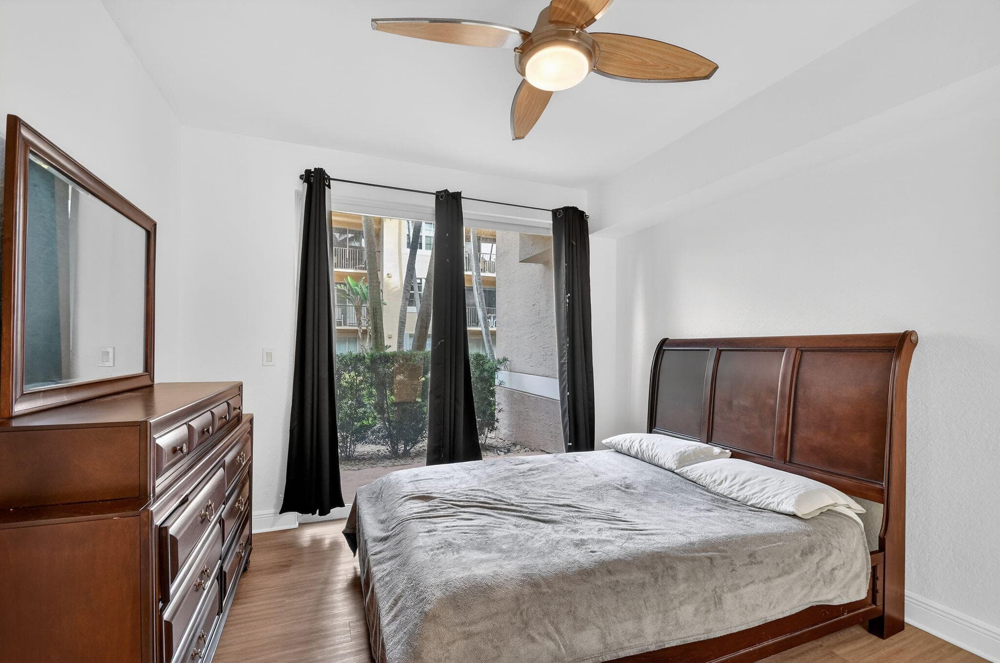 1805 N Flagler Drive 115, West Palm Beach, FL 33407 13