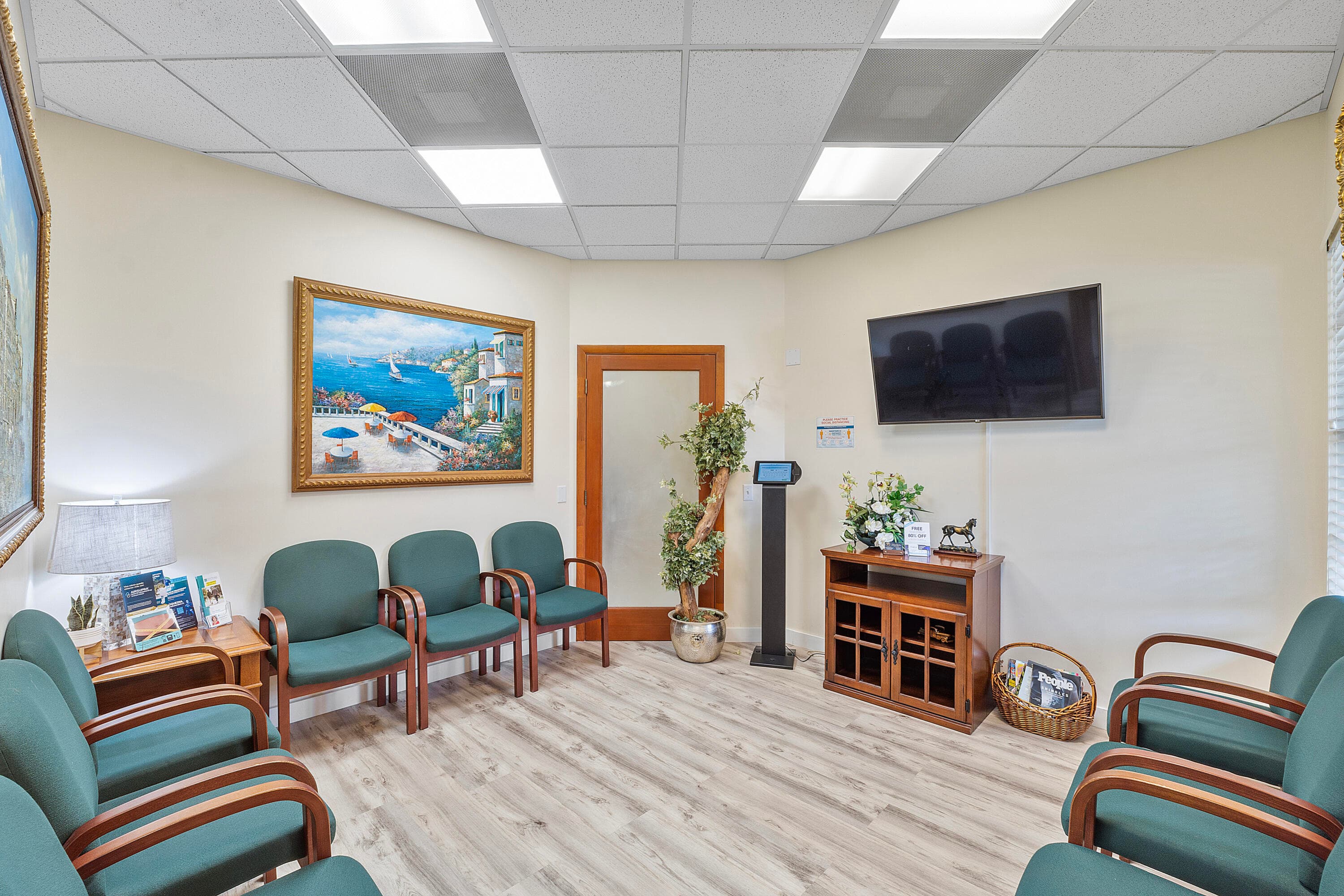 18044 NW 6th Street 101, Pembroke Pines, FL 33029 3