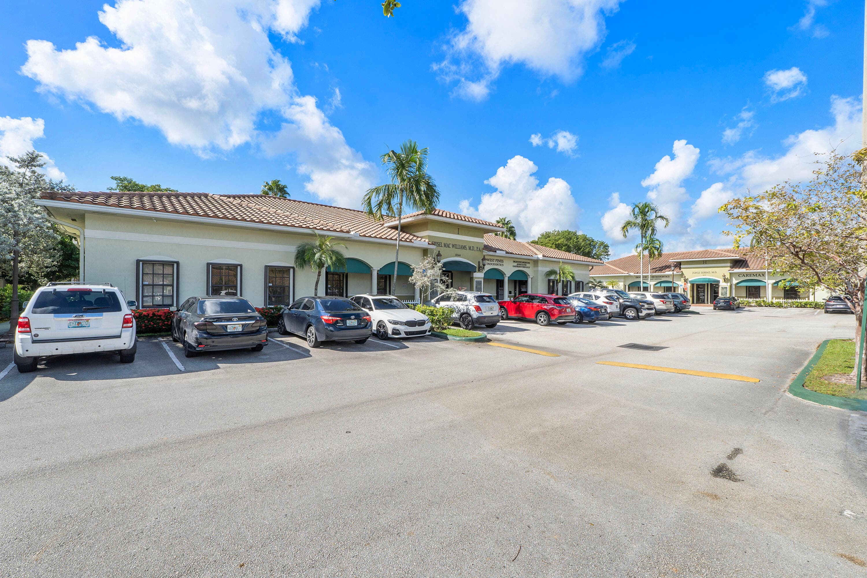 18044 NW 6th Street 101, Pembroke Pines, FL 33029 16