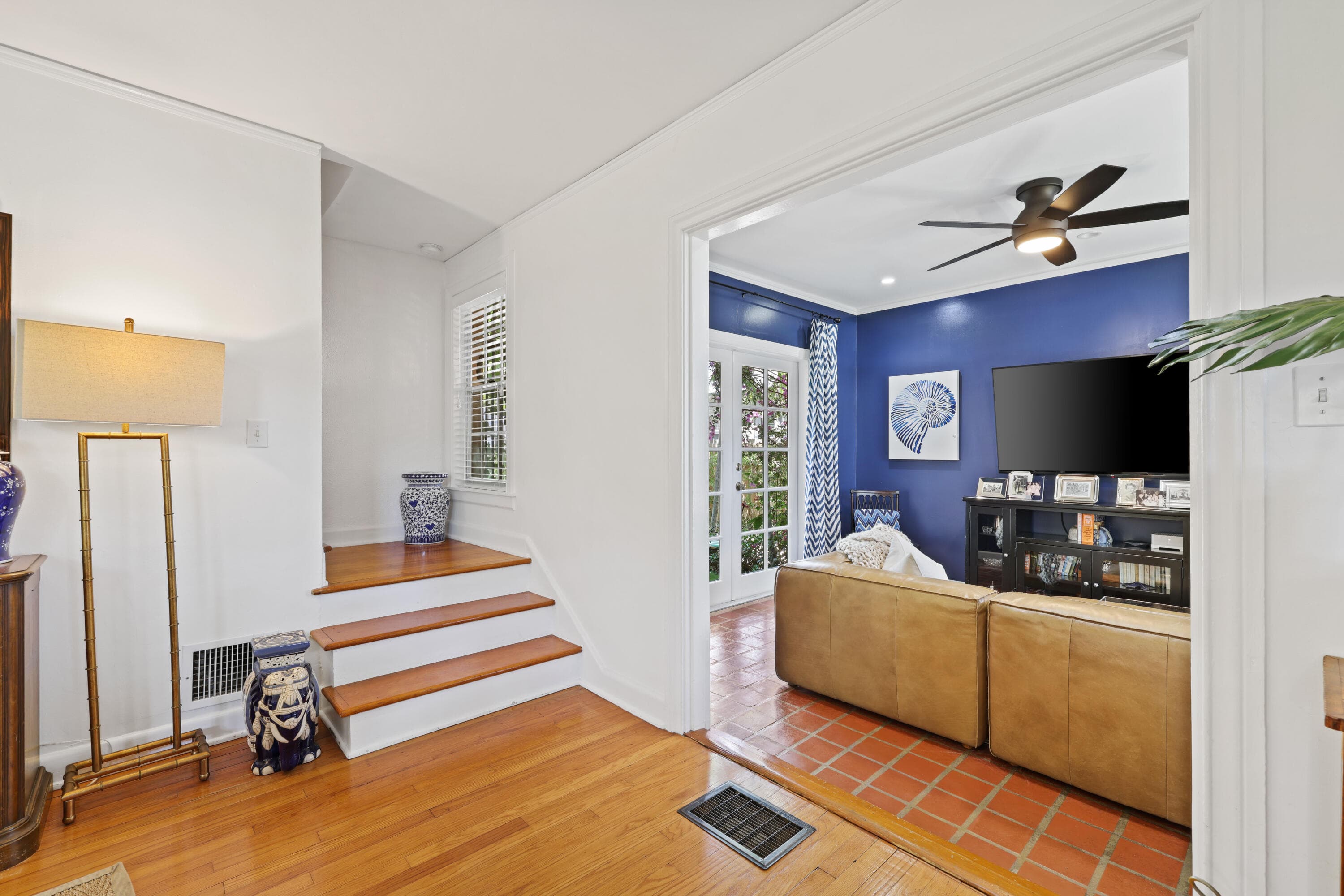 325 Greymon Drive, West Palm Beach, FL 33405 9