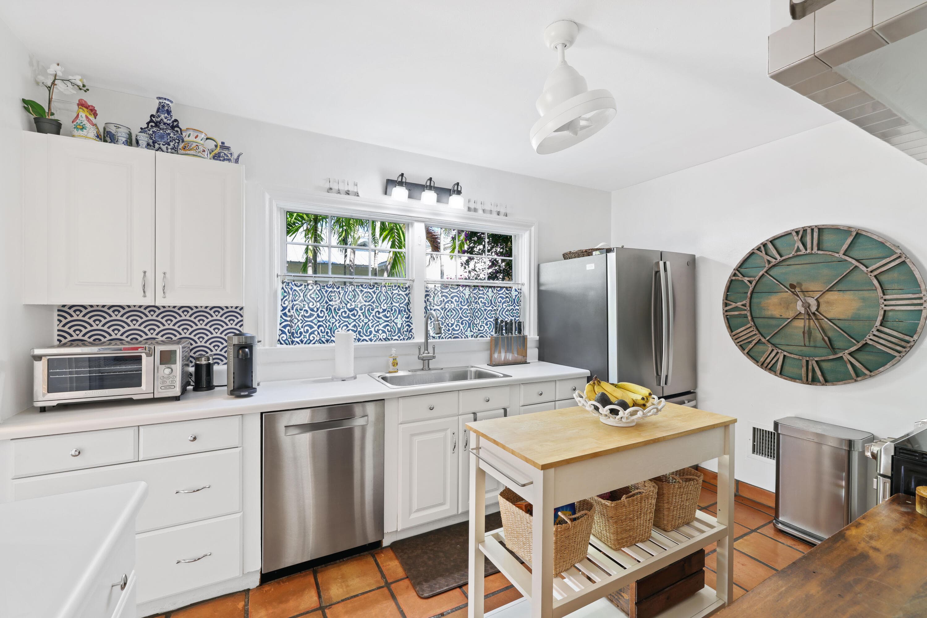 325 Greymon Drive, West Palm Beach, FL 33405 16