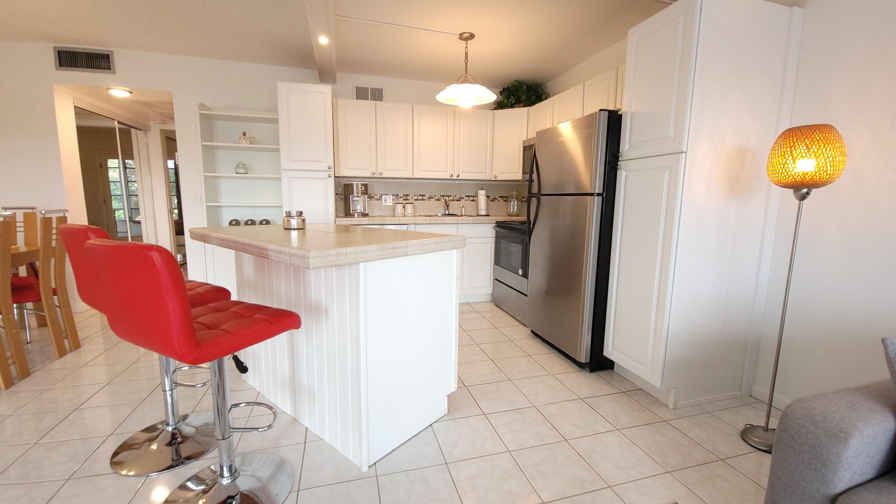 405 Southampton A, West Palm Beach, FL 33417 5