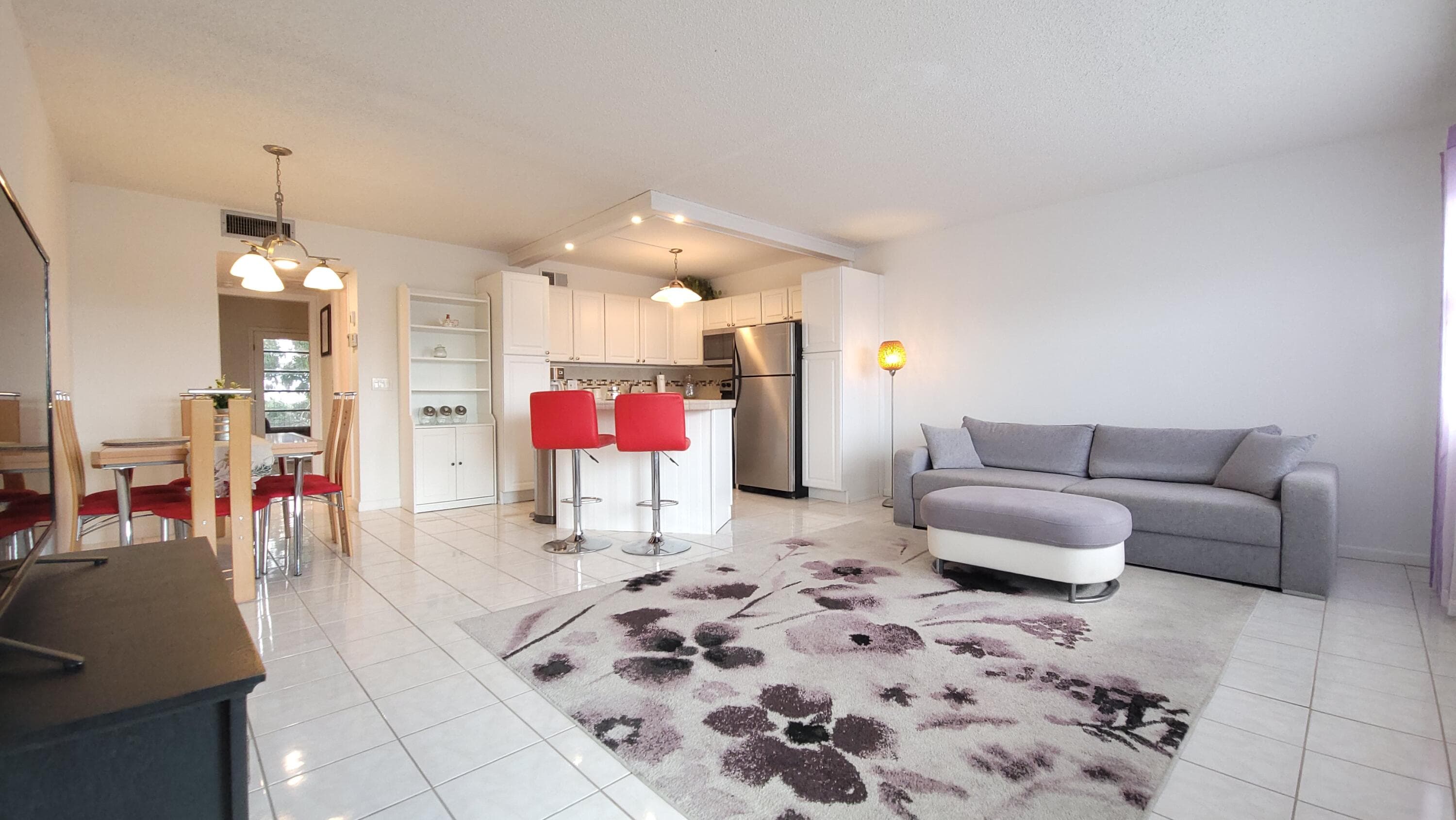 405 Southampton A, West Palm Beach, FL 33417 27