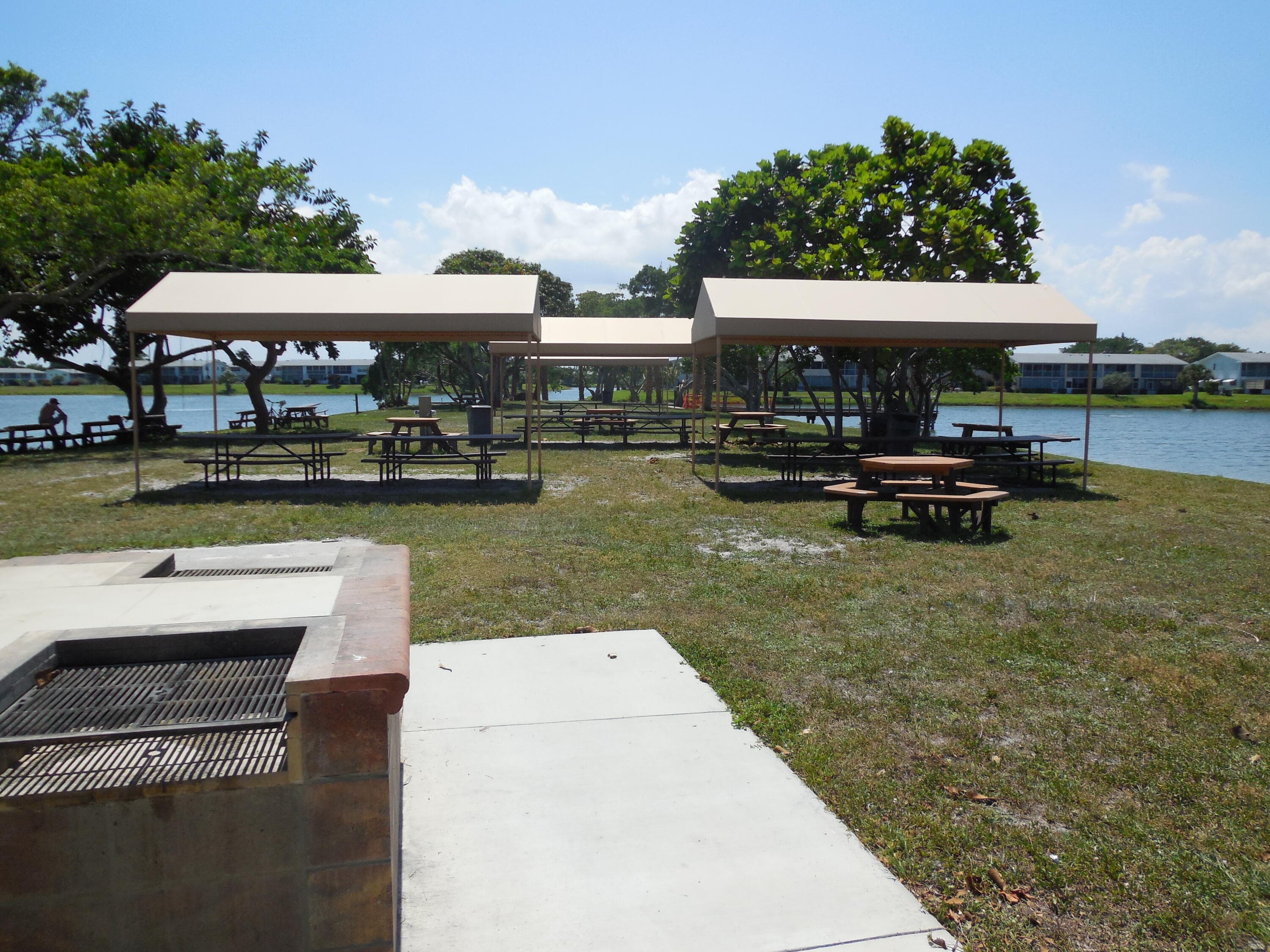 405 Southampton A, West Palm Beach, FL 33417 52