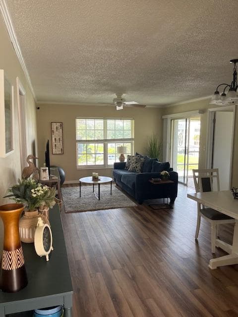 5500 Tamberlane Circle 305, Palm Beach Gardens, FL 33418 3