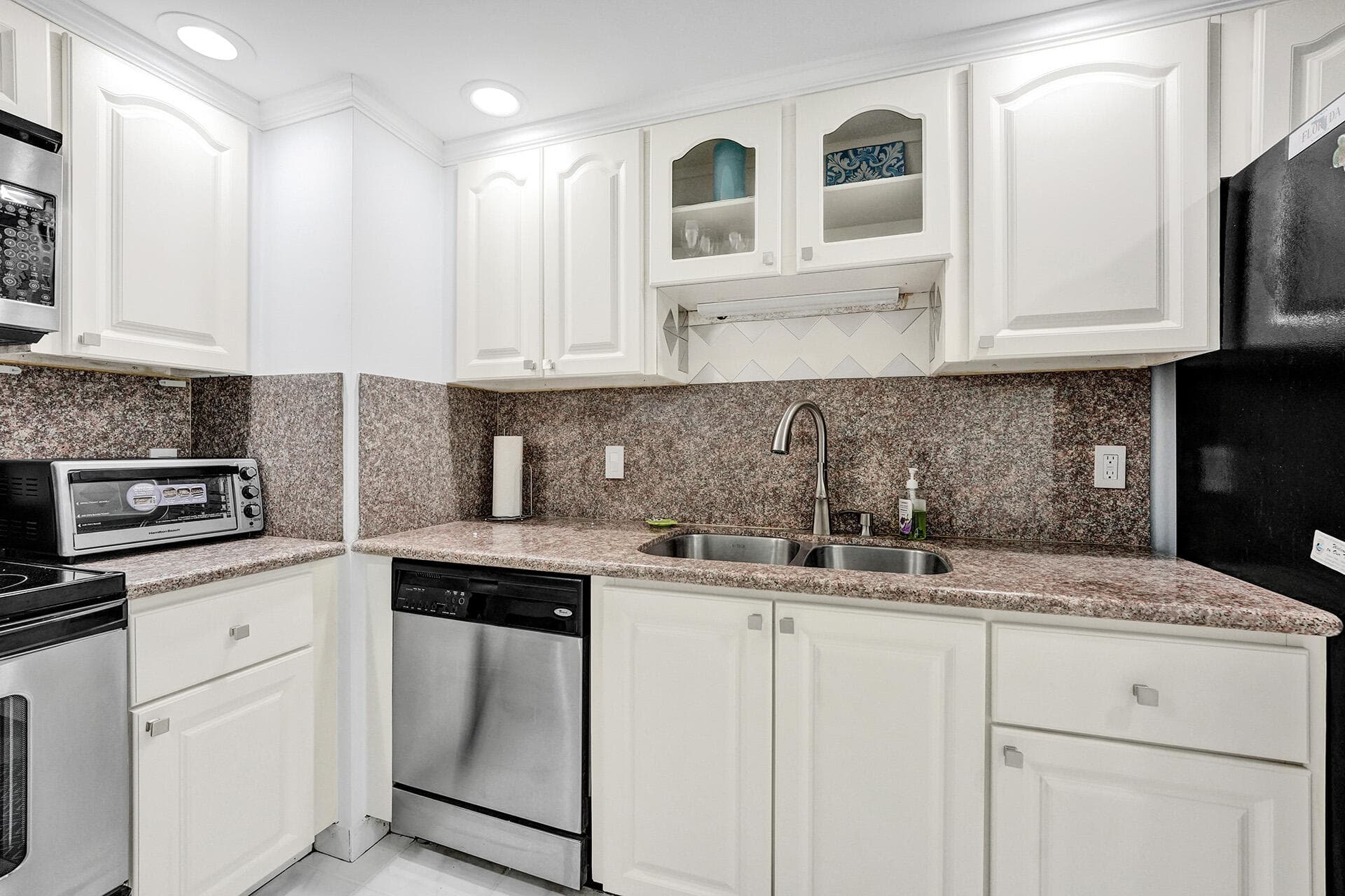 5600 N Flagler Drive 805, West Palm Beach, FL 33407 10