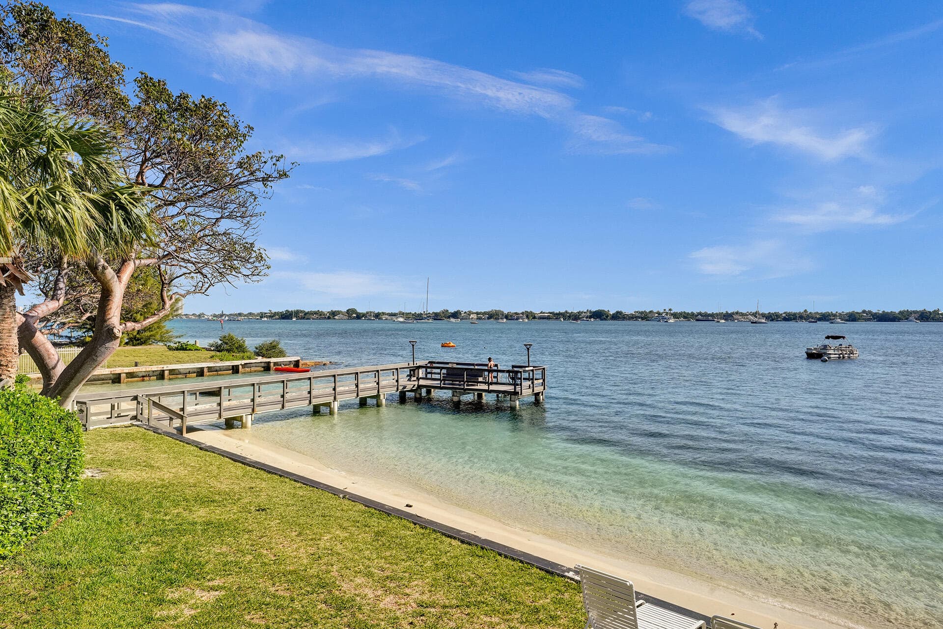 5600 N Flagler Drive 805, West Palm Beach, FL 33407 34