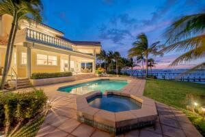 901 SE Riverside Drive, Stuart, FL 34994 2