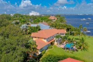901 SE Riverside Drive, Stuart, FL 34994 21
