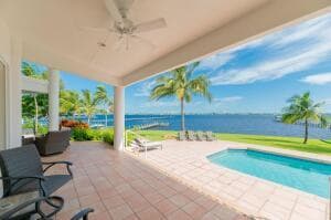 901 SE Riverside Drive, Stuart, FL 34994 26